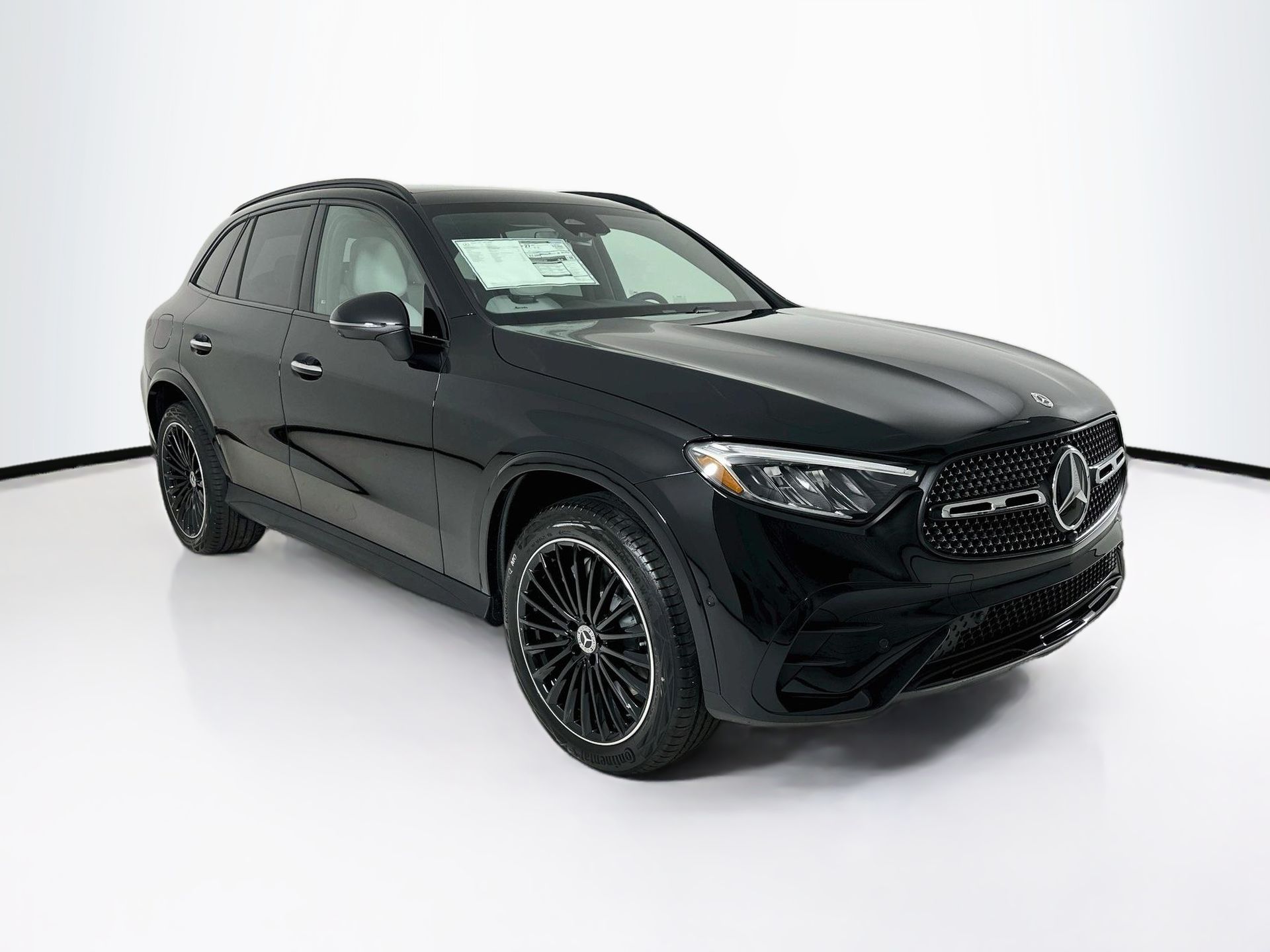 New 2026 Mercedes-Benz GLC 300