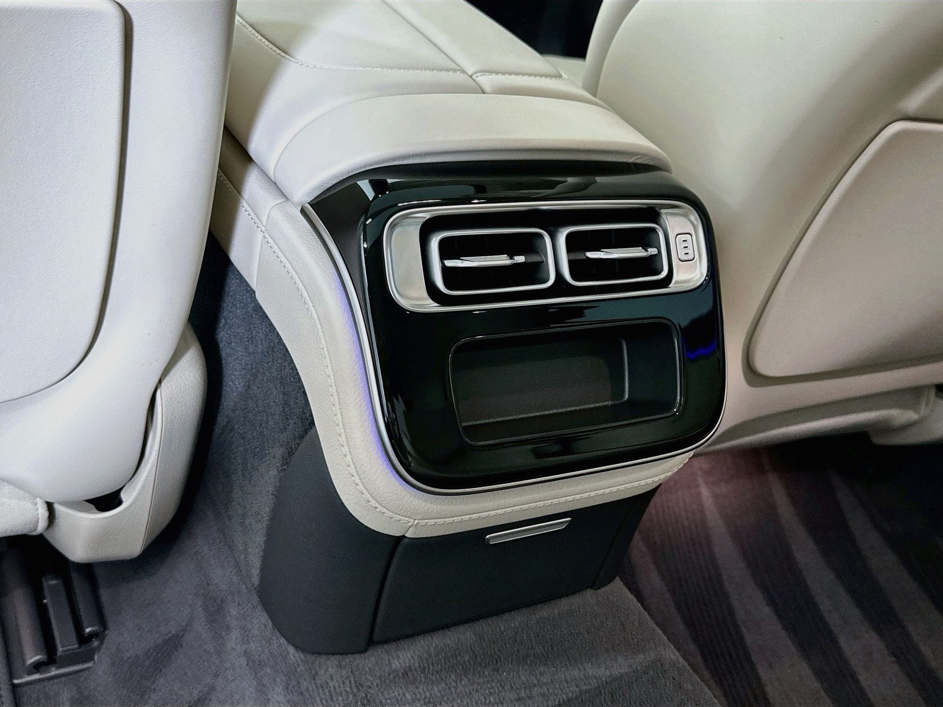 2025 Mercedes-Benz S-Class S 580 - Photo 29