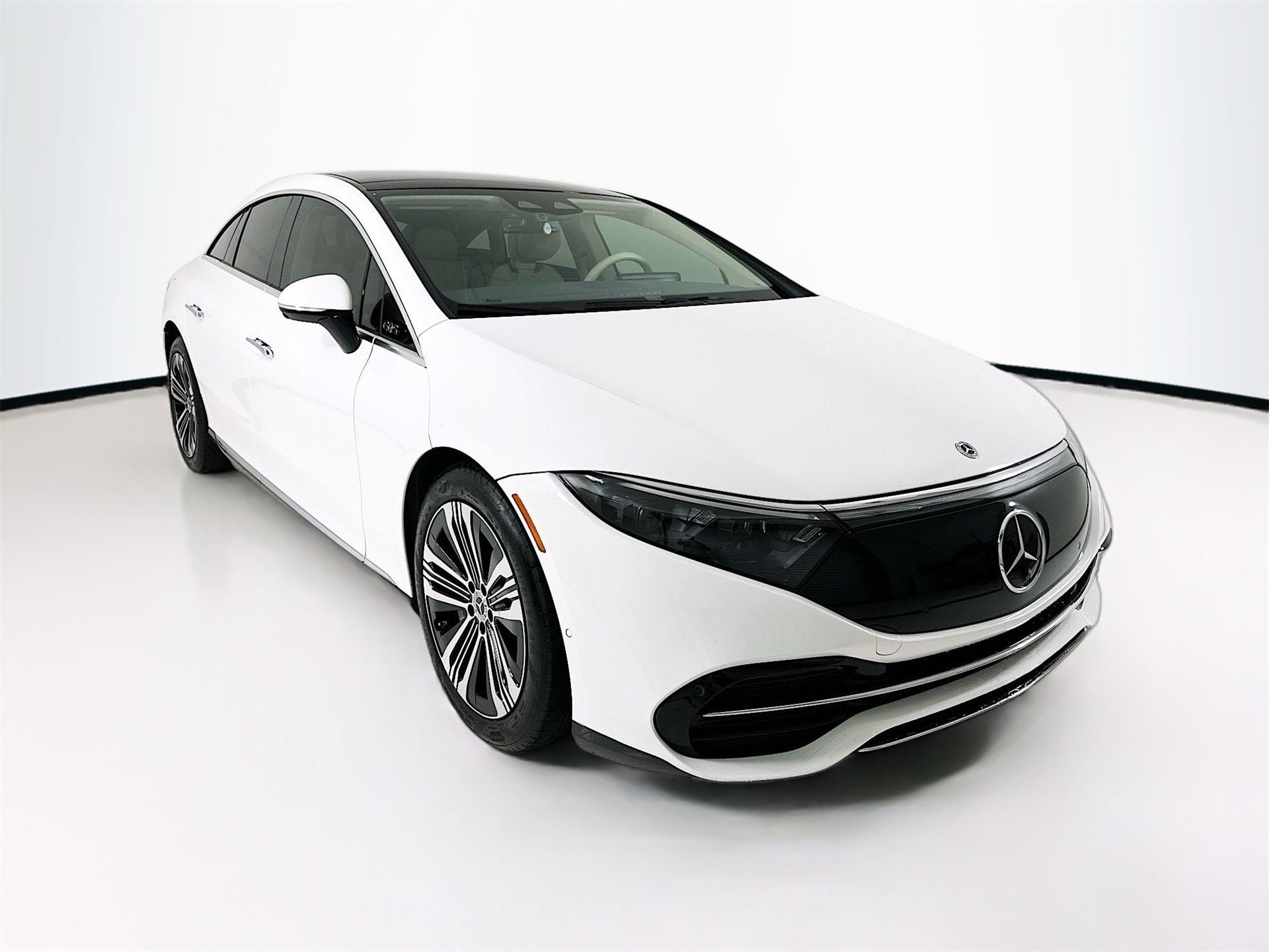 2023 Mercedes-Benz EQS Base's photo