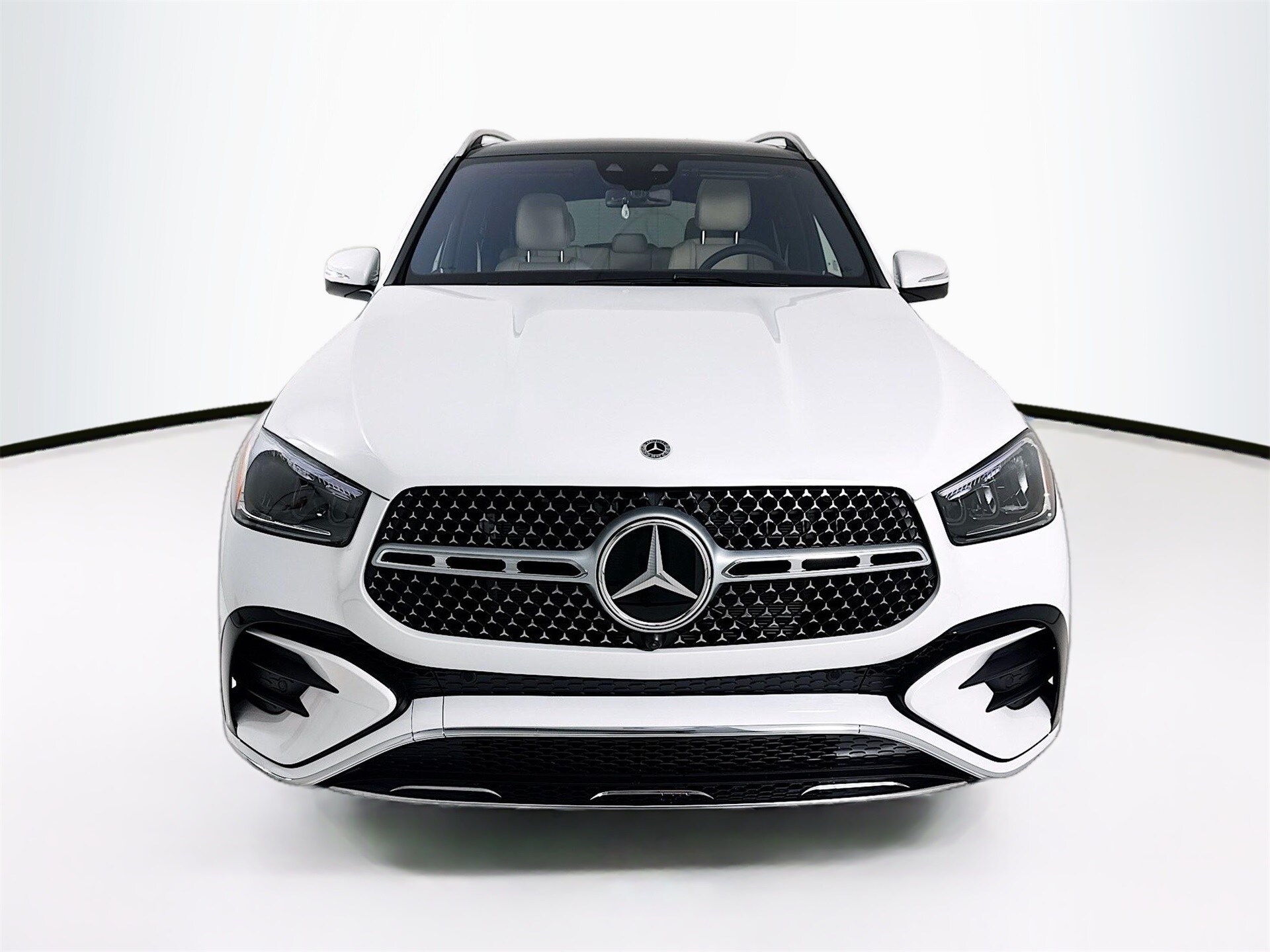 2026 Mercedes Benz GLE 580 4MATIC photo 2