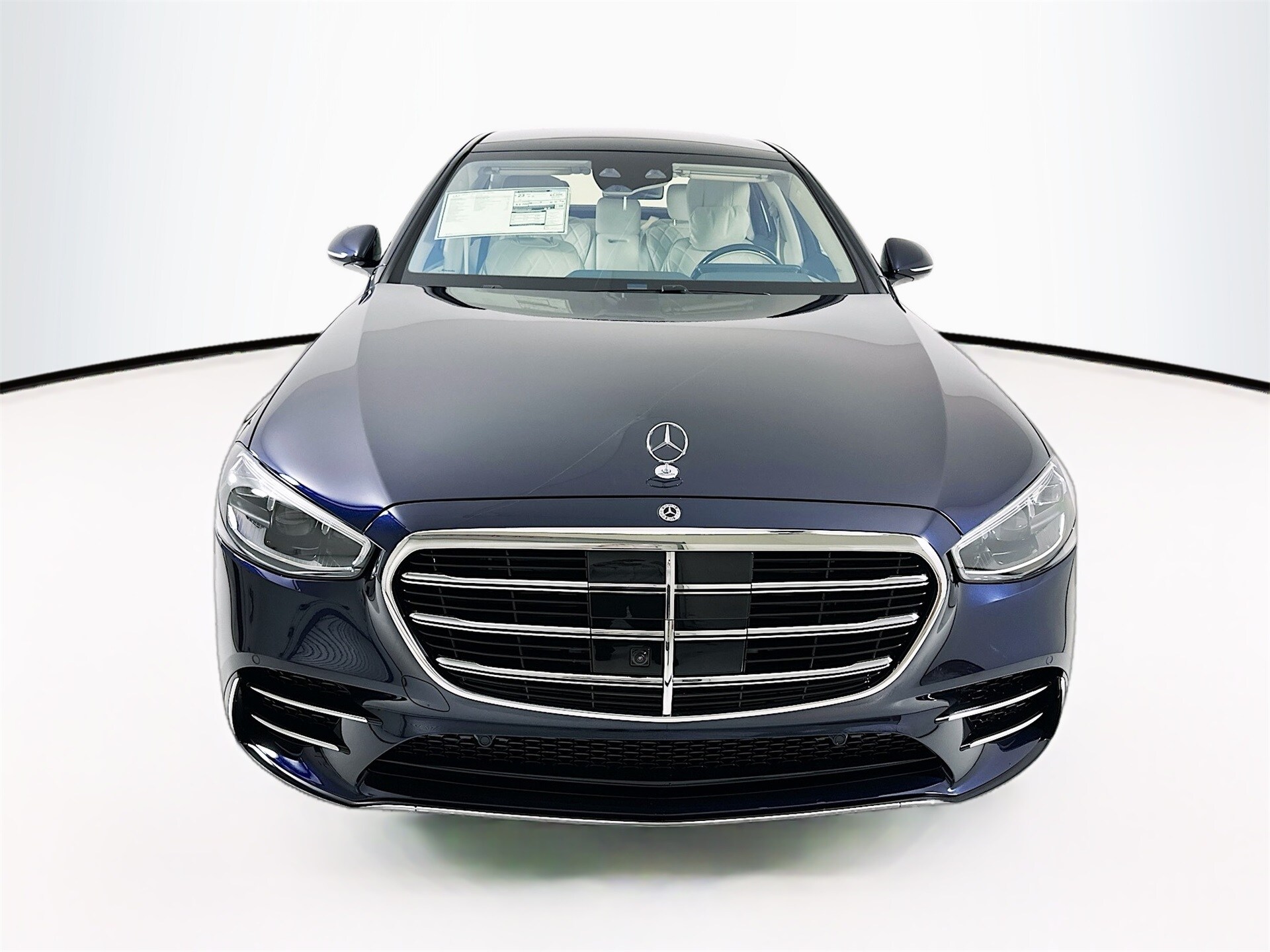 2026 Mercedes Benz S 500 4MATIC photo 2