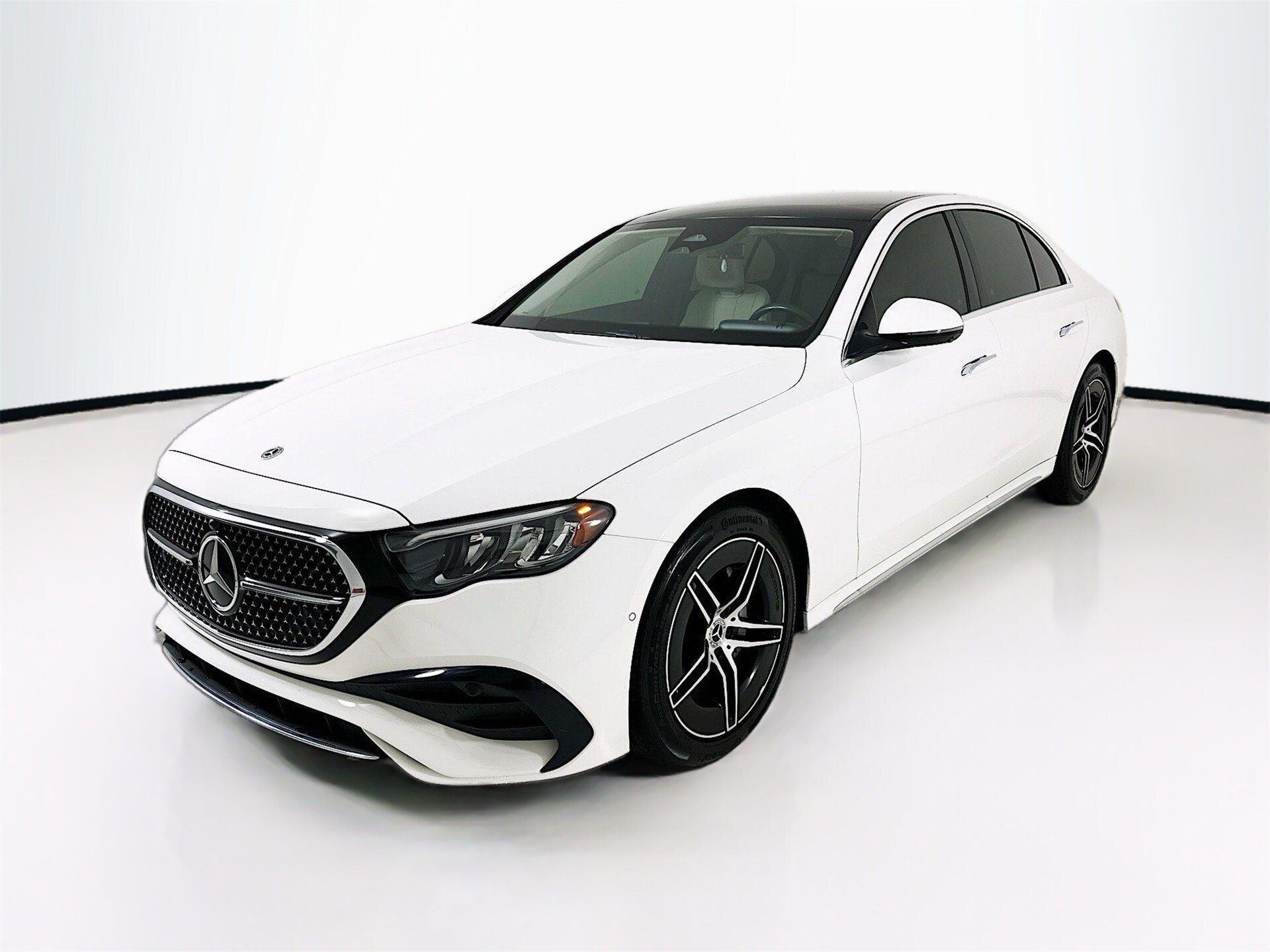 2024 Mercedes Benz E 350 4MATIC Sedan photo 3
