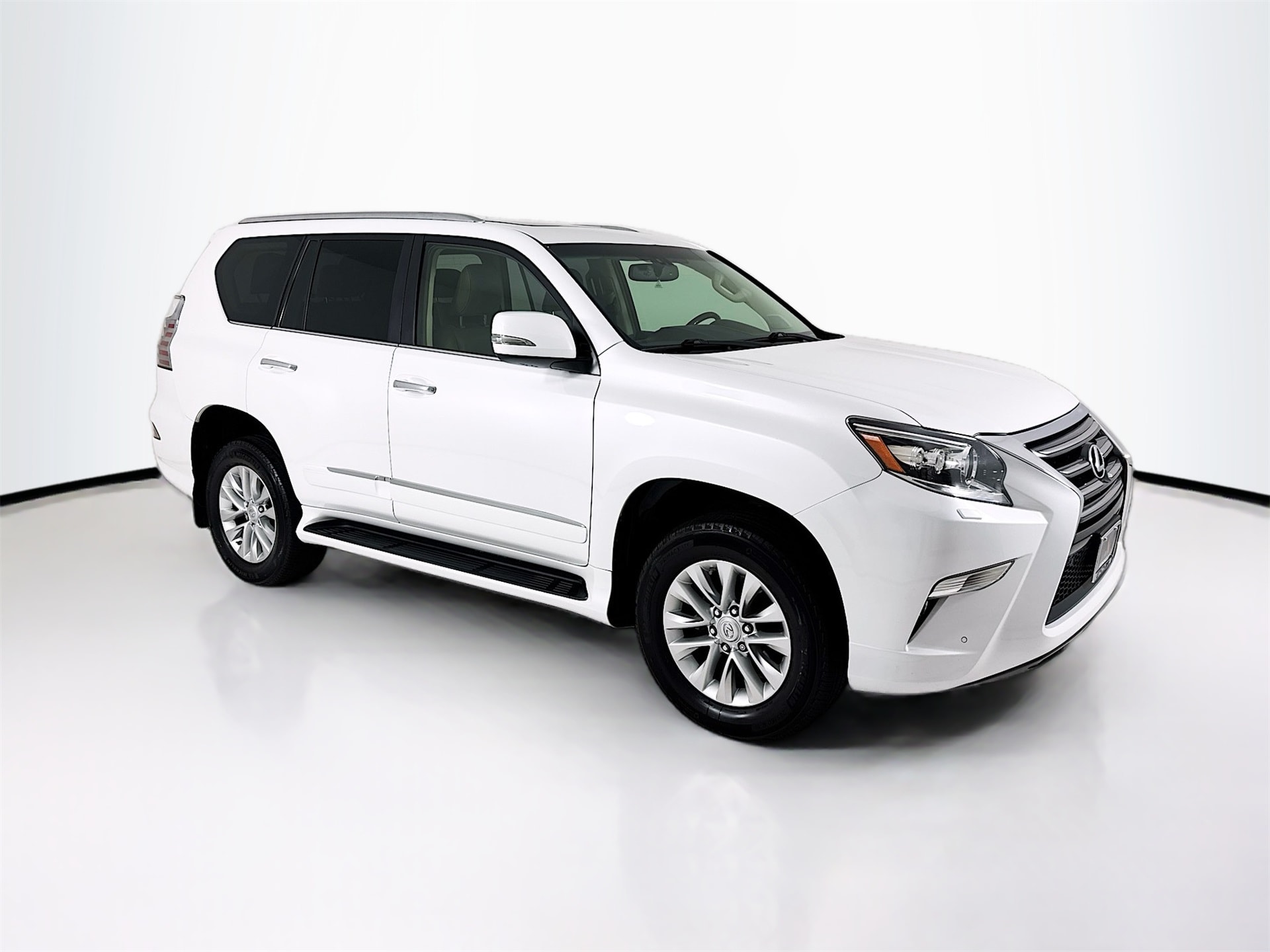 2017 Lexus GX Base's photo