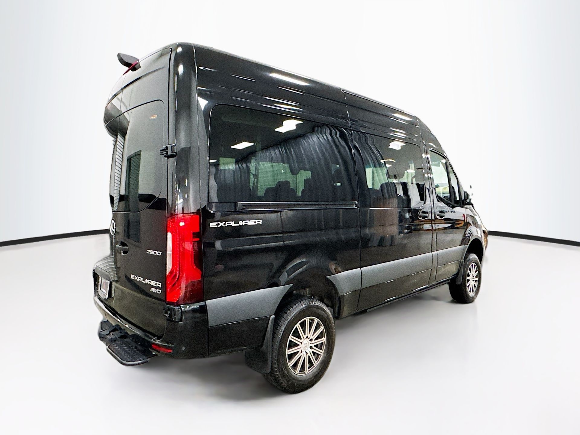 2024 Mercedes-Benz Sprinter Cargo Van 8