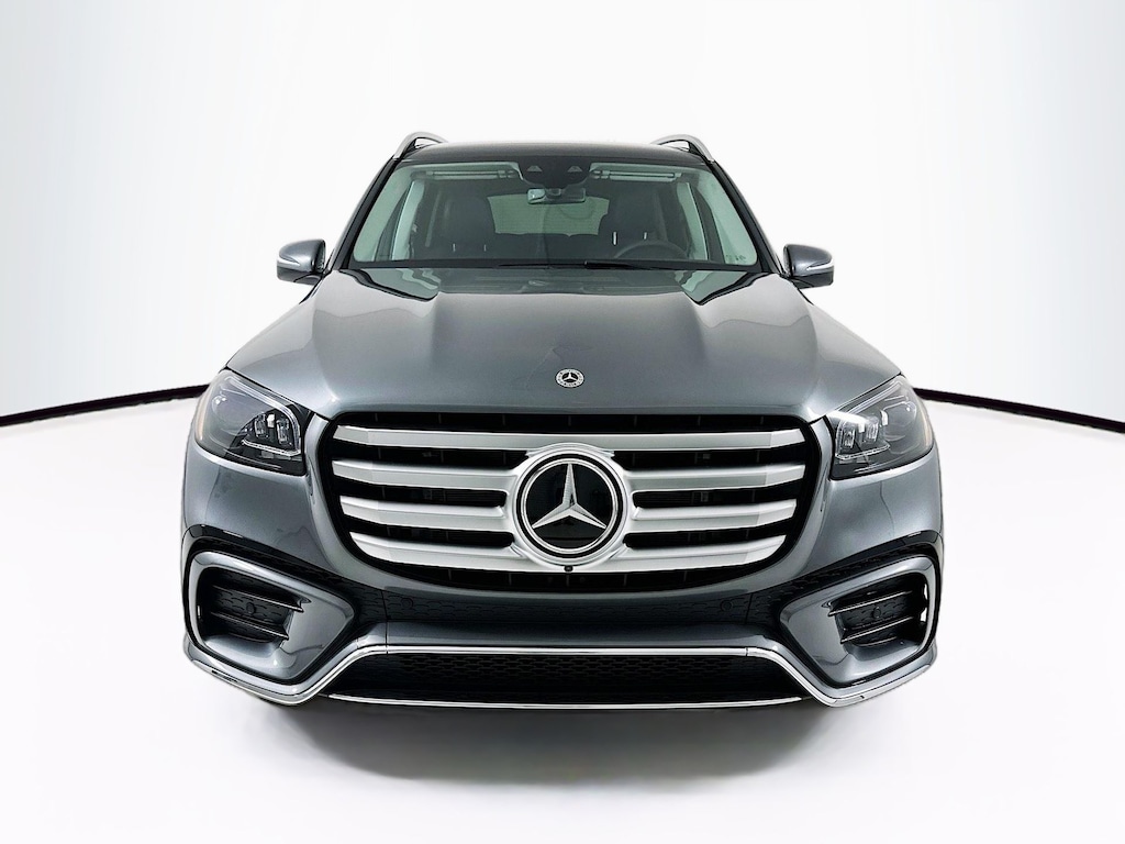 New 2026 Mercedes-Benz GLS 450 SUV