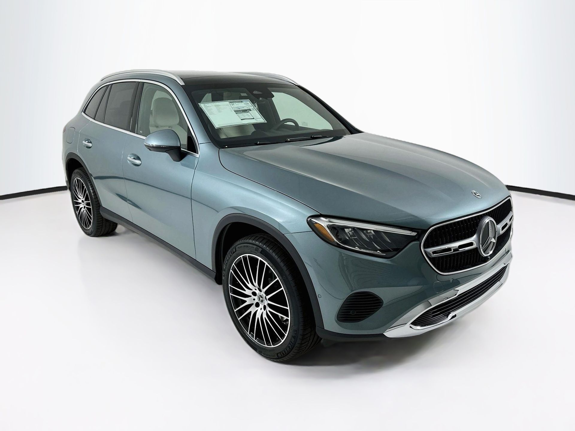  Mercedes-Benz GLC