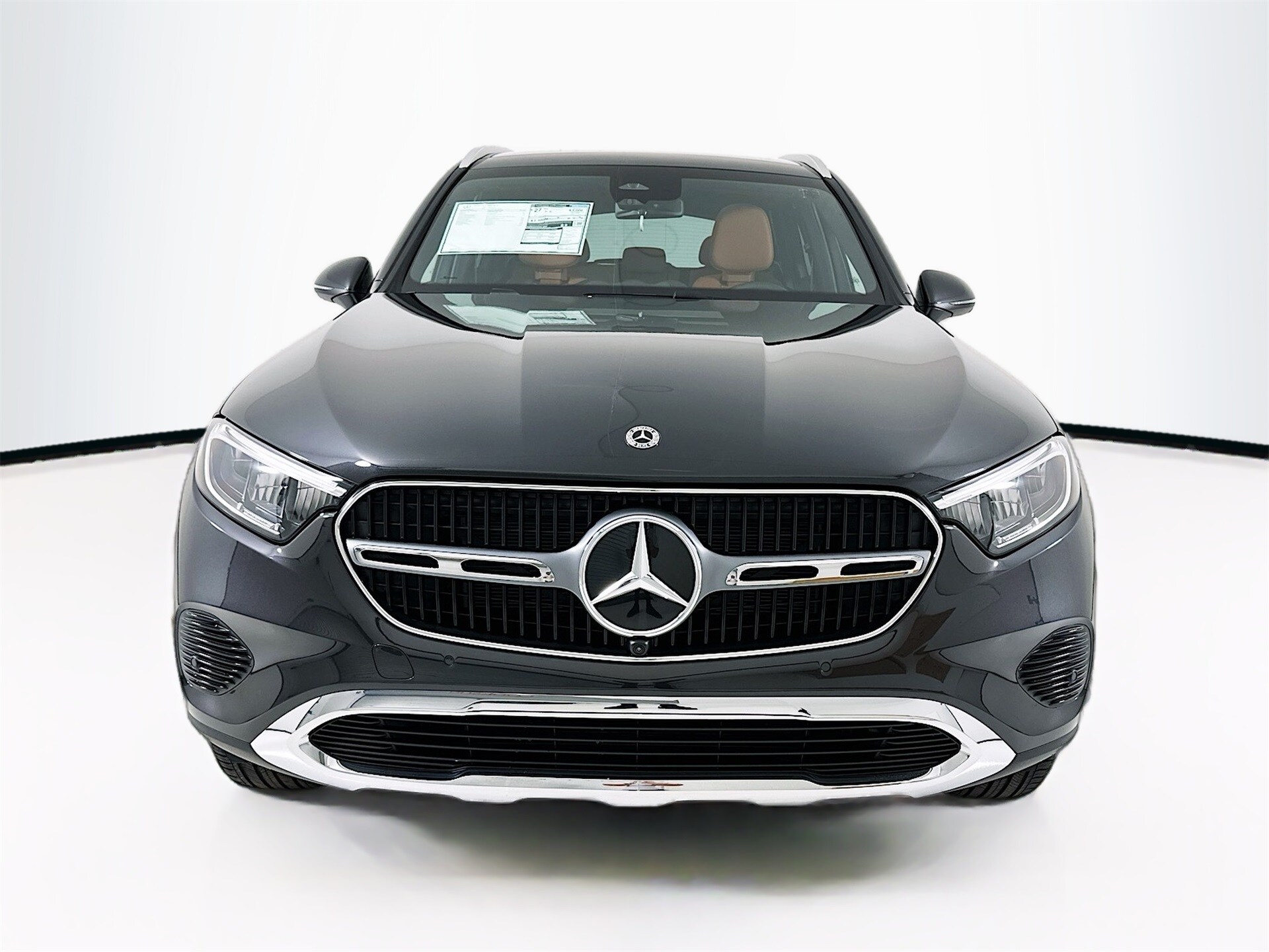 2026 Mercedes Benz GLC 300 photo 2