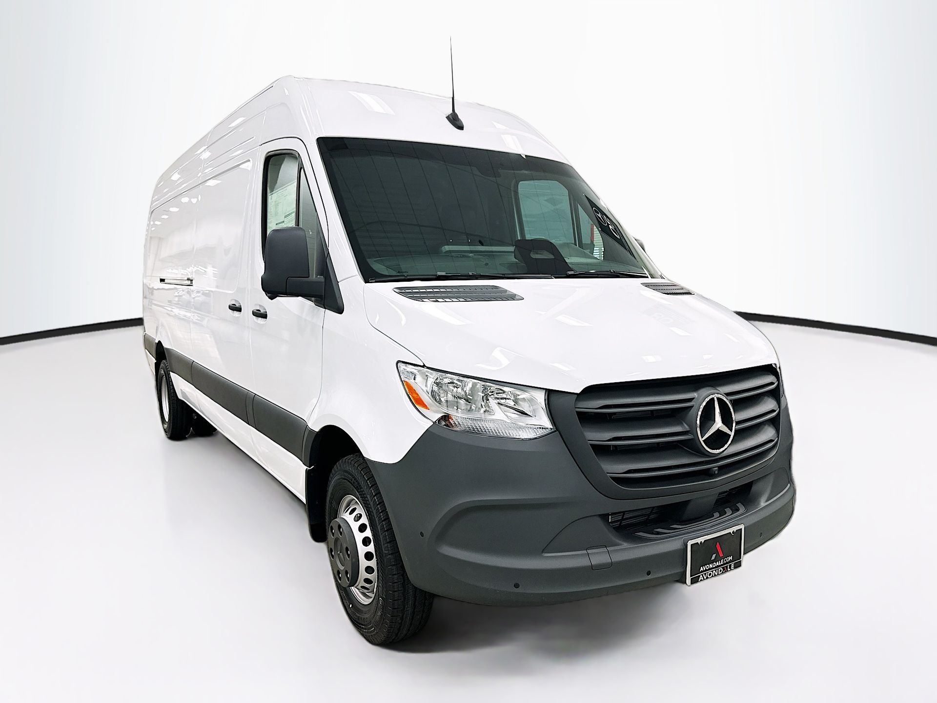 2026 Mercedes-Benz Sprinter 3500 170 WB HO High Roof's photo