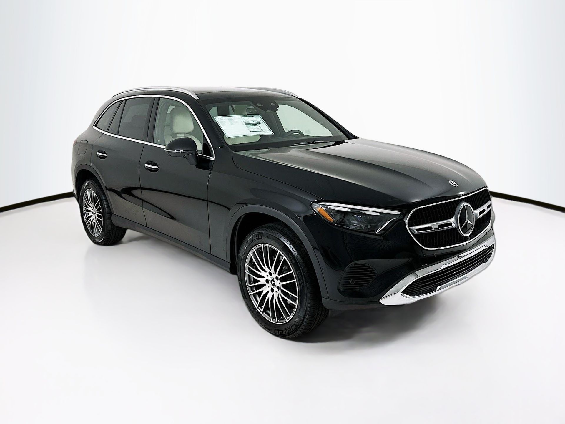 New 2026 Mercedes-Benz GLC 300