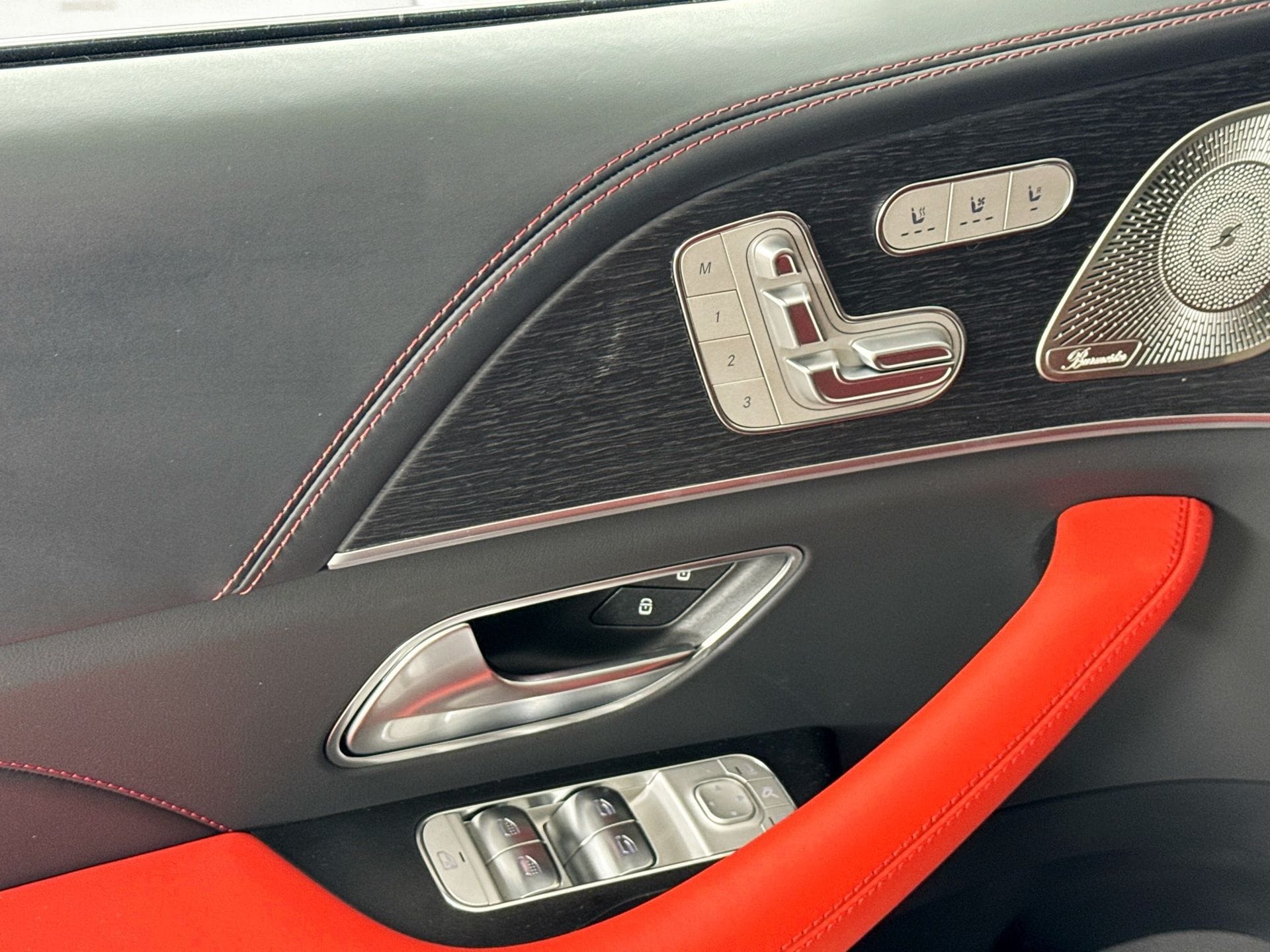 2026 Mercedes-Benz GLE AMG GLE63 S - Photo 19