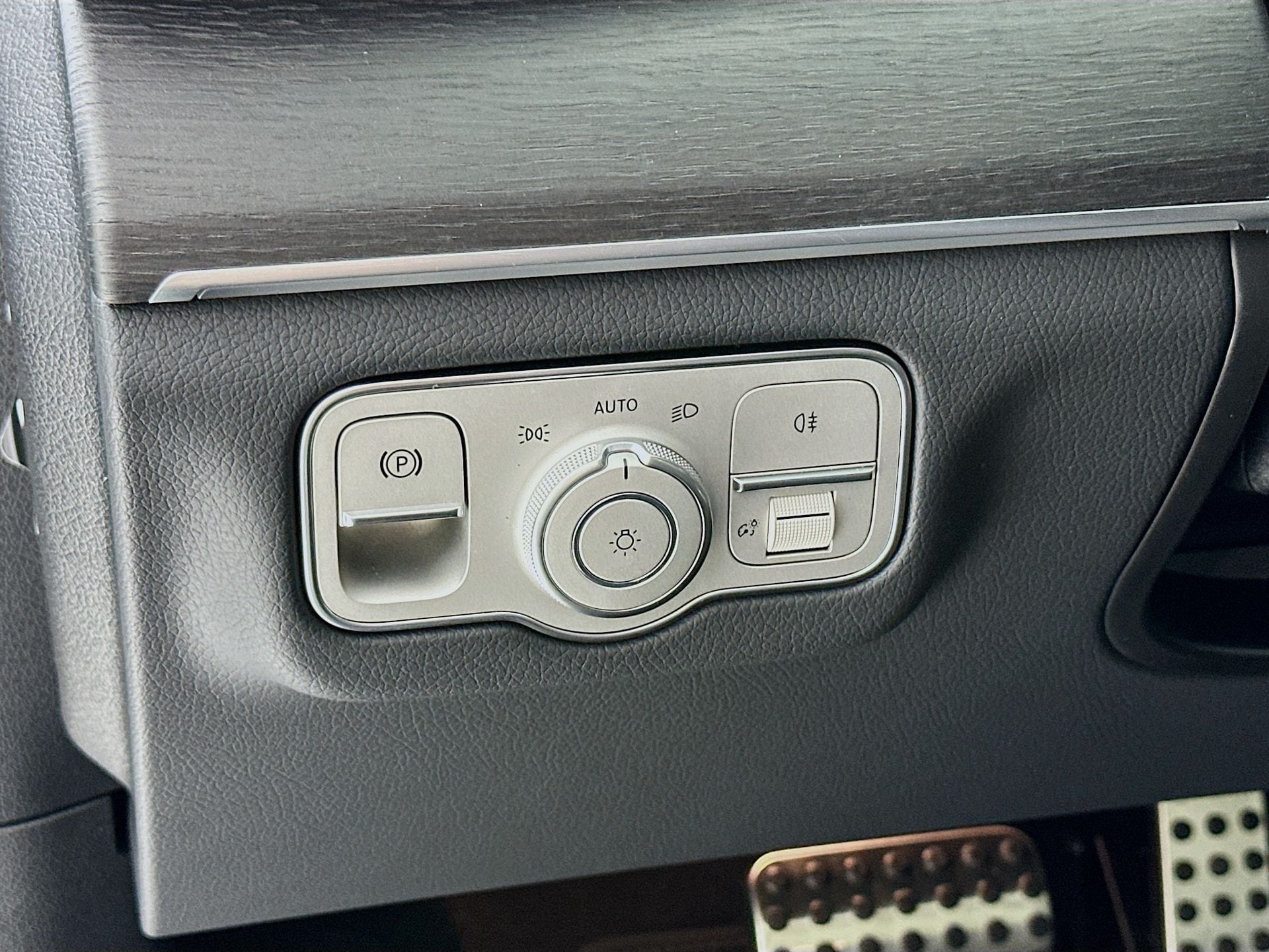 2026 Mercedes-Benz GLS Base - Photo 11