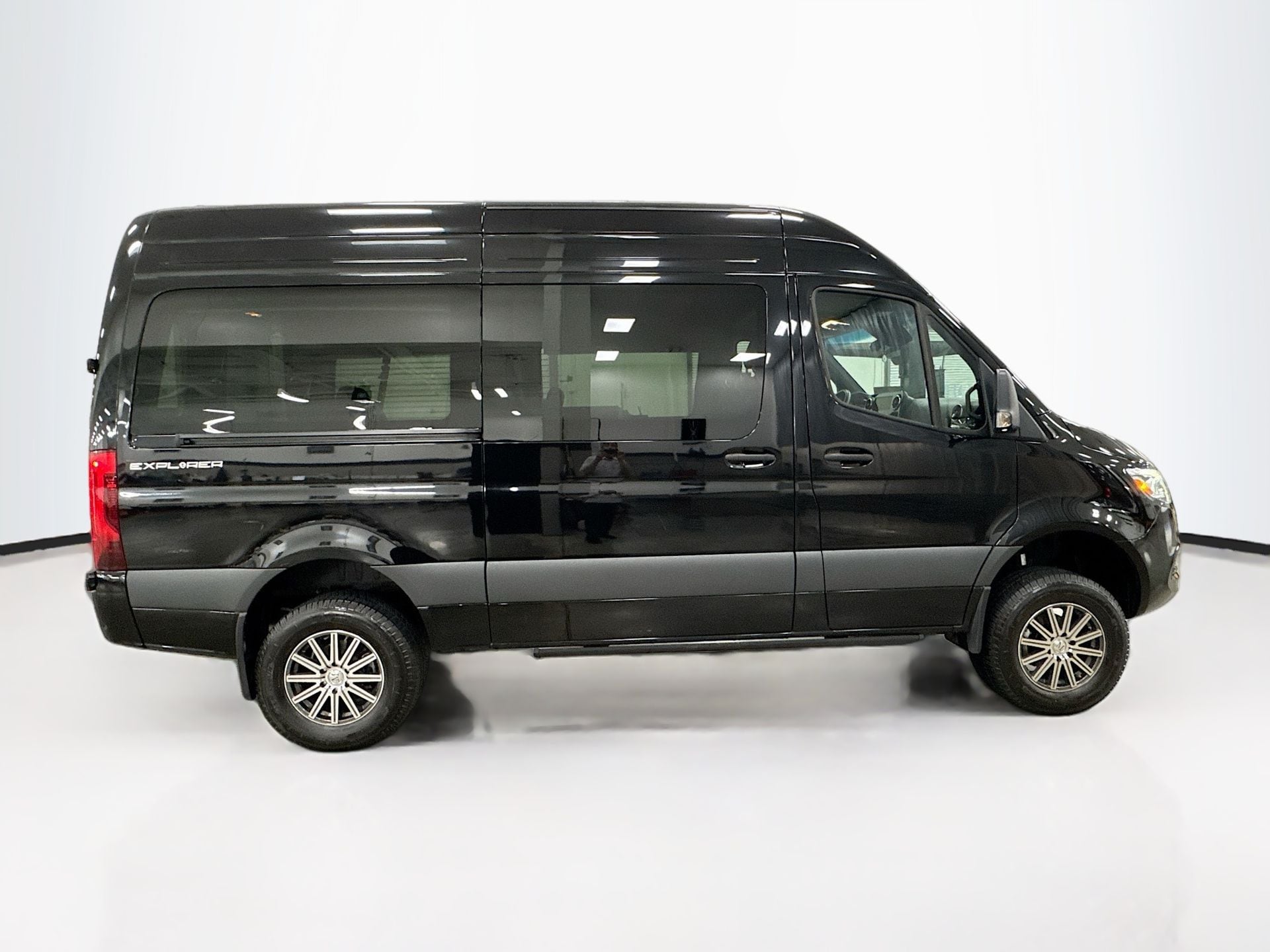 2024 Mercedes-Benz Sprinter Cargo Van 9