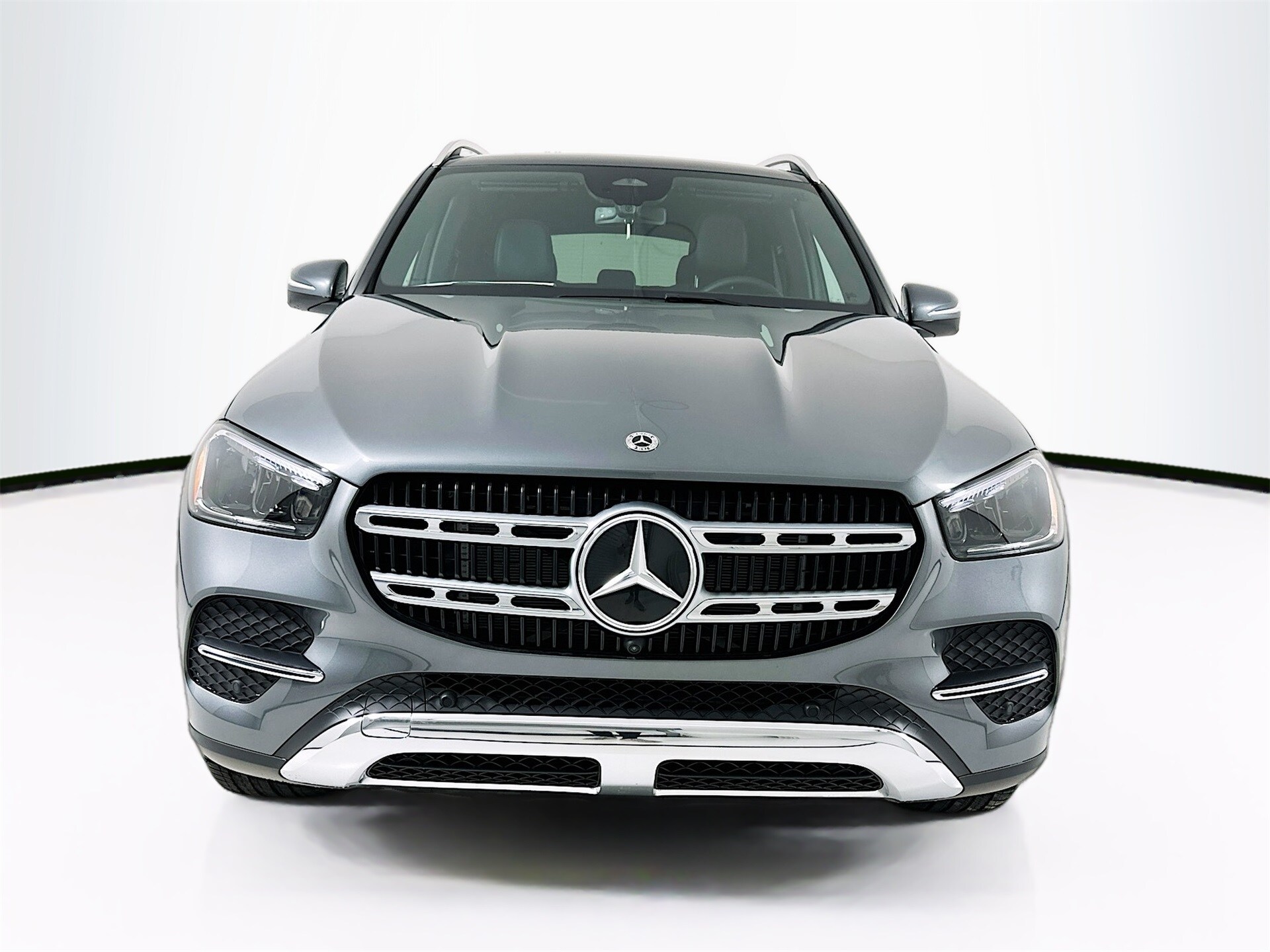 2026 Mercedes Benz GLE 350 4MATIC photo 2
