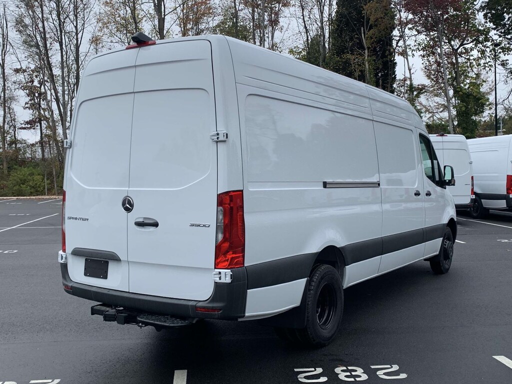 New 2025 Mercedes-Benz Sprinter 3500 High Roof 4-Cyl Diesel HO Full-size Cargo Van