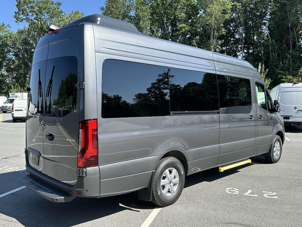 New 2025 Mercedes-Benz Sprinter 2500 High Roof 4-Cyl Diesel Full-size Passenger Van