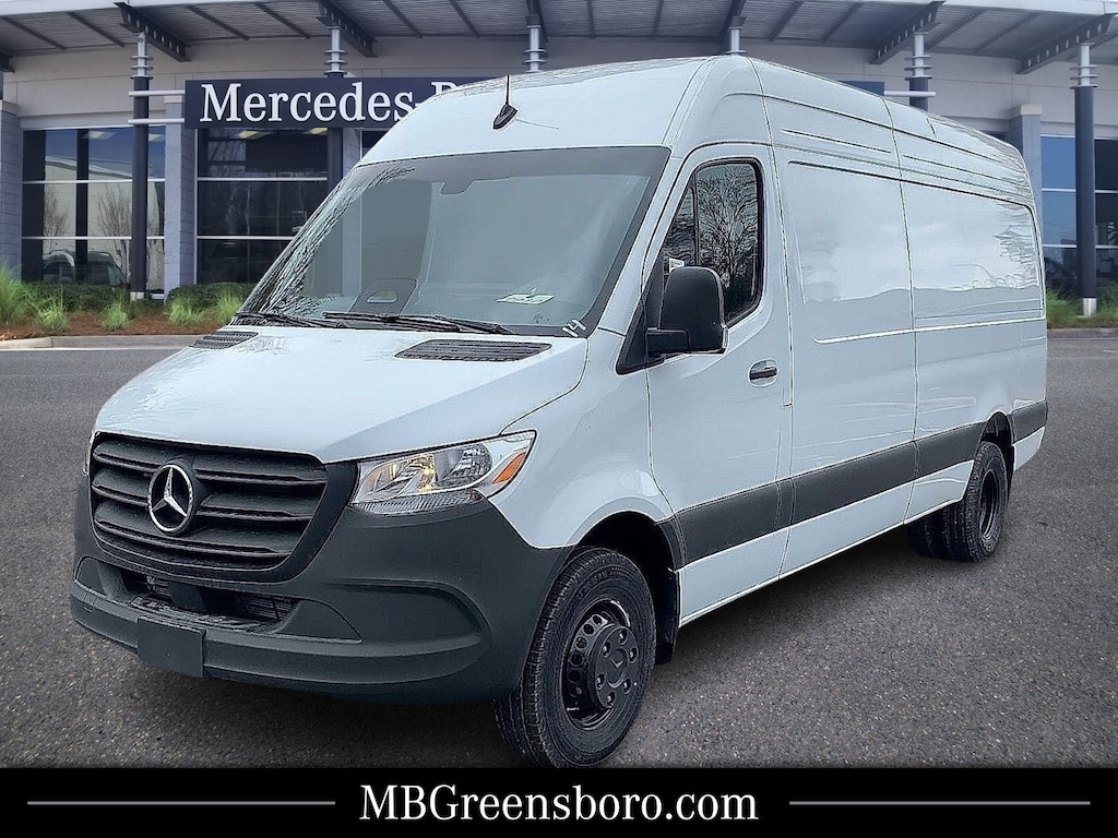 New 2025 Mercedes-Benz Sprinter 3500 High Roof 4-Cyl Diesel HO Cargo Van