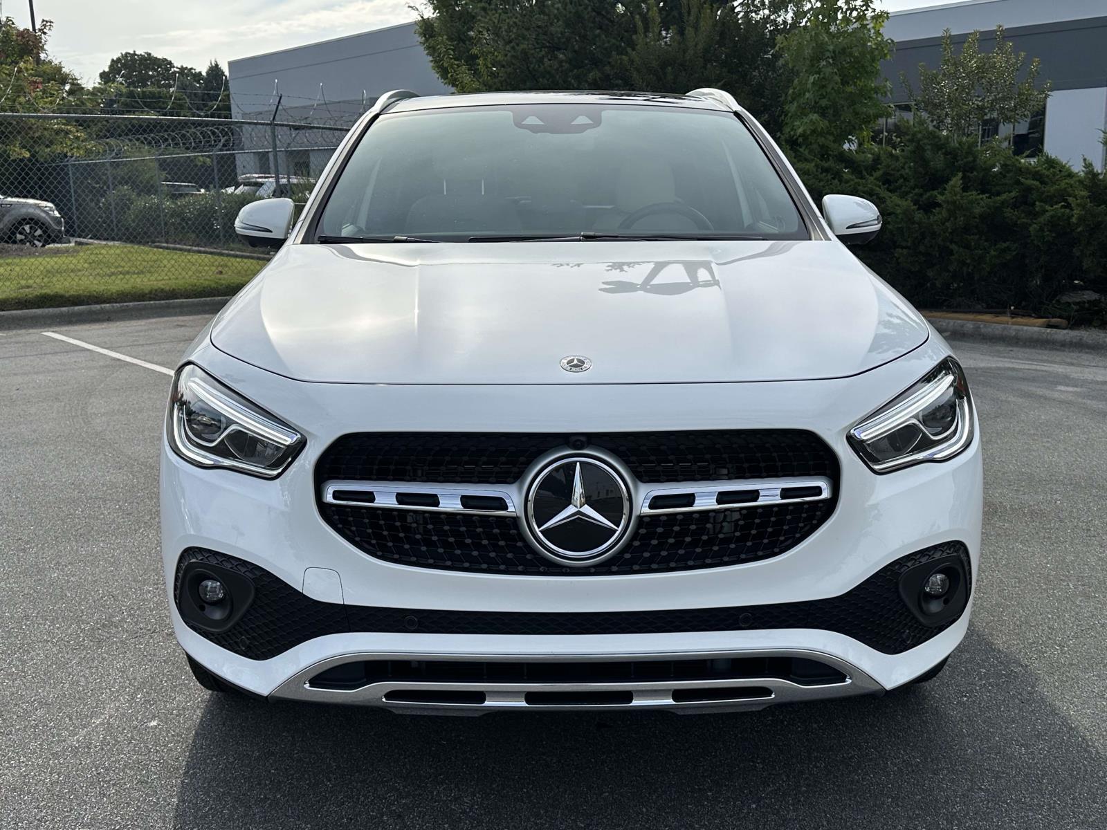 2023 Mercedes Benz GLA 250 4MATIC photo 2