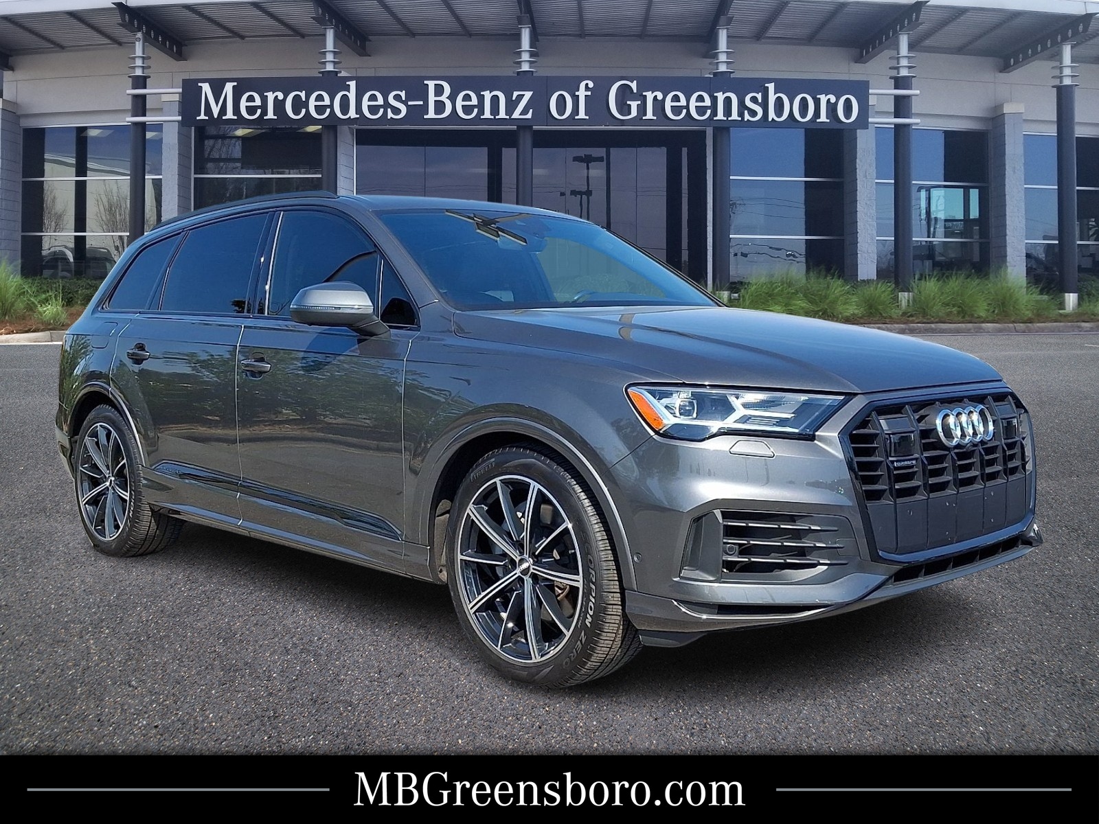 2020 Audi Q7 55 Premium Plus quattro Tiptronic's photo