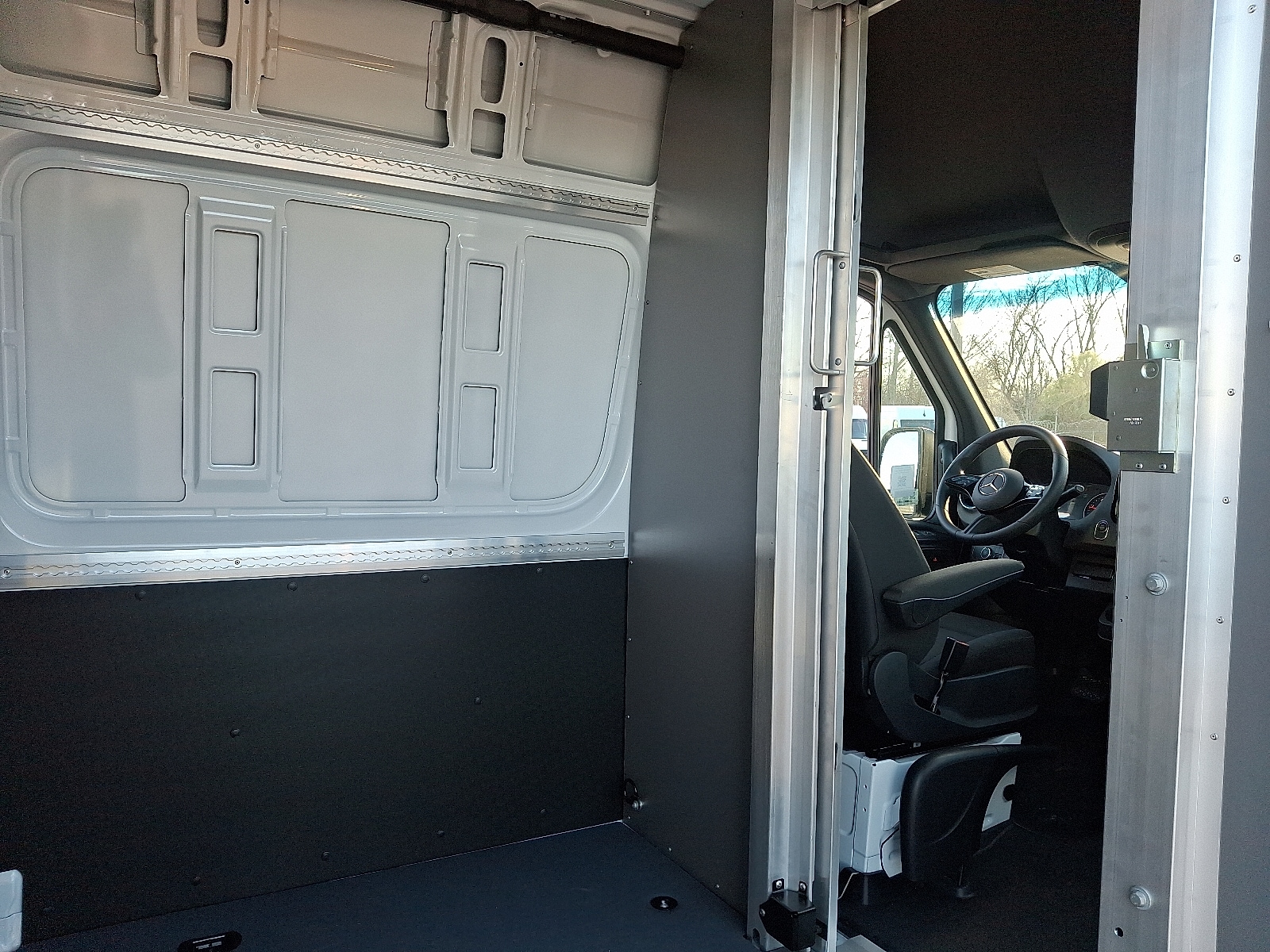 2025 Mercedes-Benz Sprinter Cargo Van Base - Photo 7