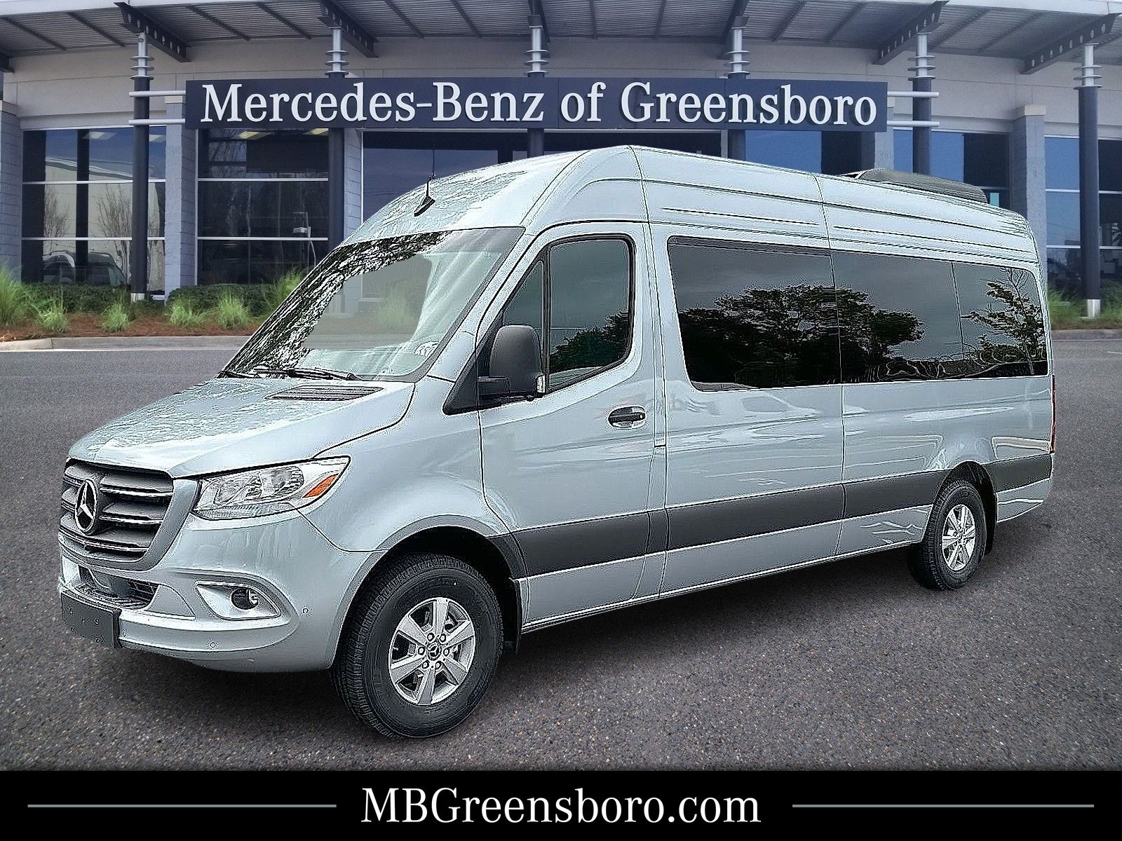 2025 Mercedes-Benz Sprinter Passenger Van Base's photo