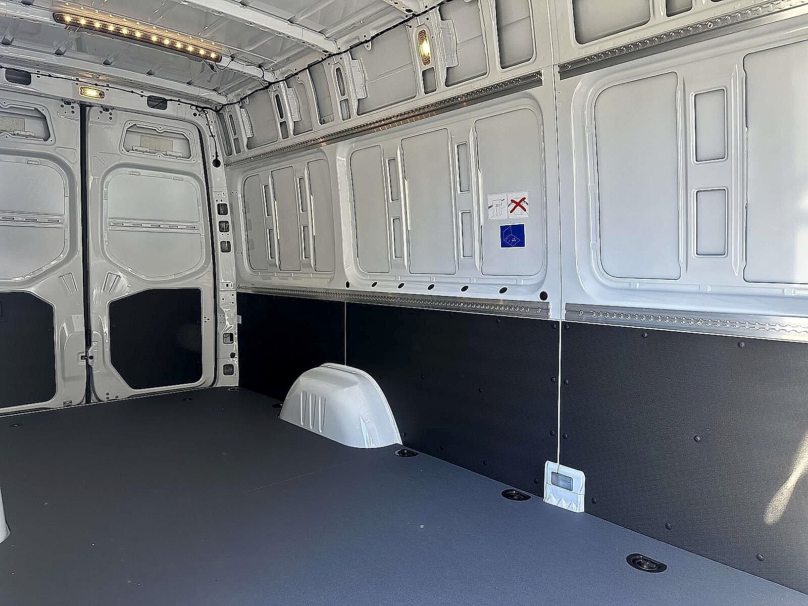 2025 Mercedes-Benz Sprinter Cargo Van Base - Photo 8