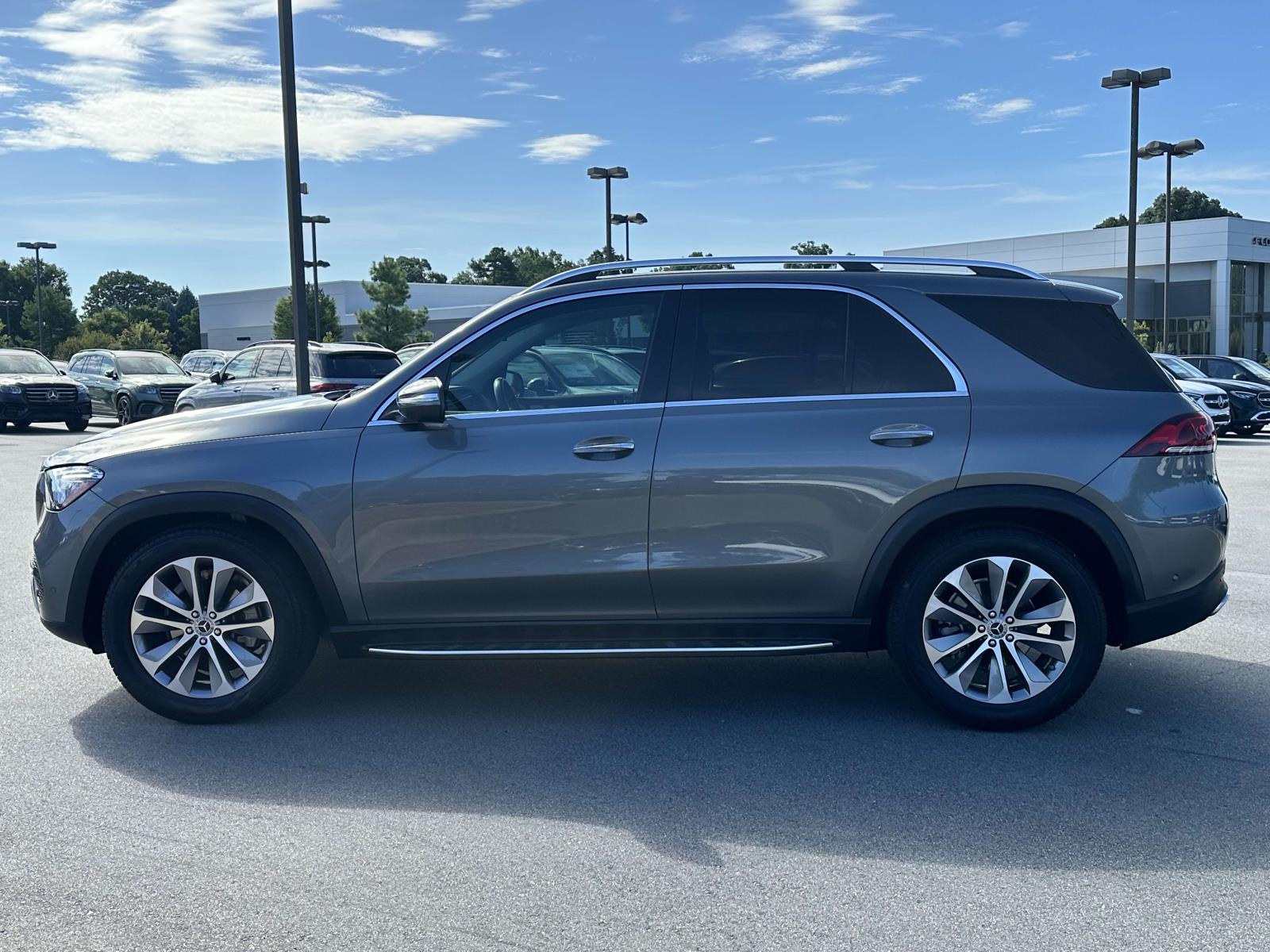 2023 Mercedes Benz GLE 350 4MATIC photo 4