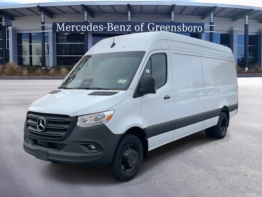 New 2025 Mercedes-Benz Sprinter 3500 High Roof 4-Cyl Diesel HO Full-size Cargo Van