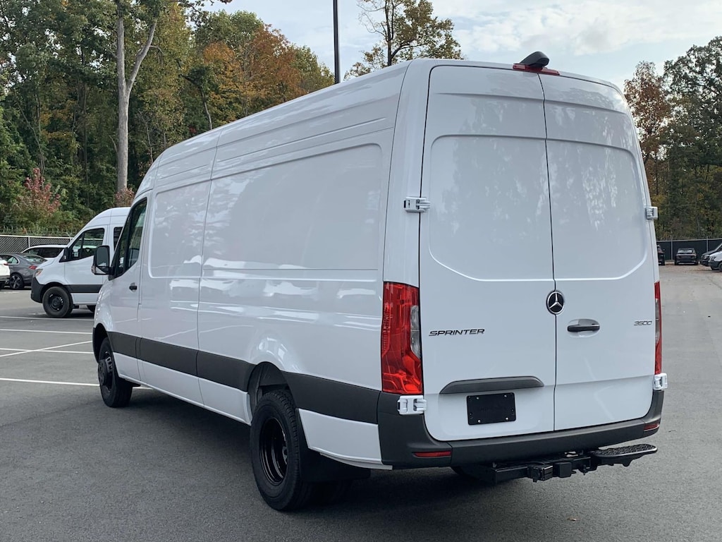 New 2025 Mercedes-Benz Sprinter 3500 High Roof 4-Cyl Diesel HO Full-size Cargo Van