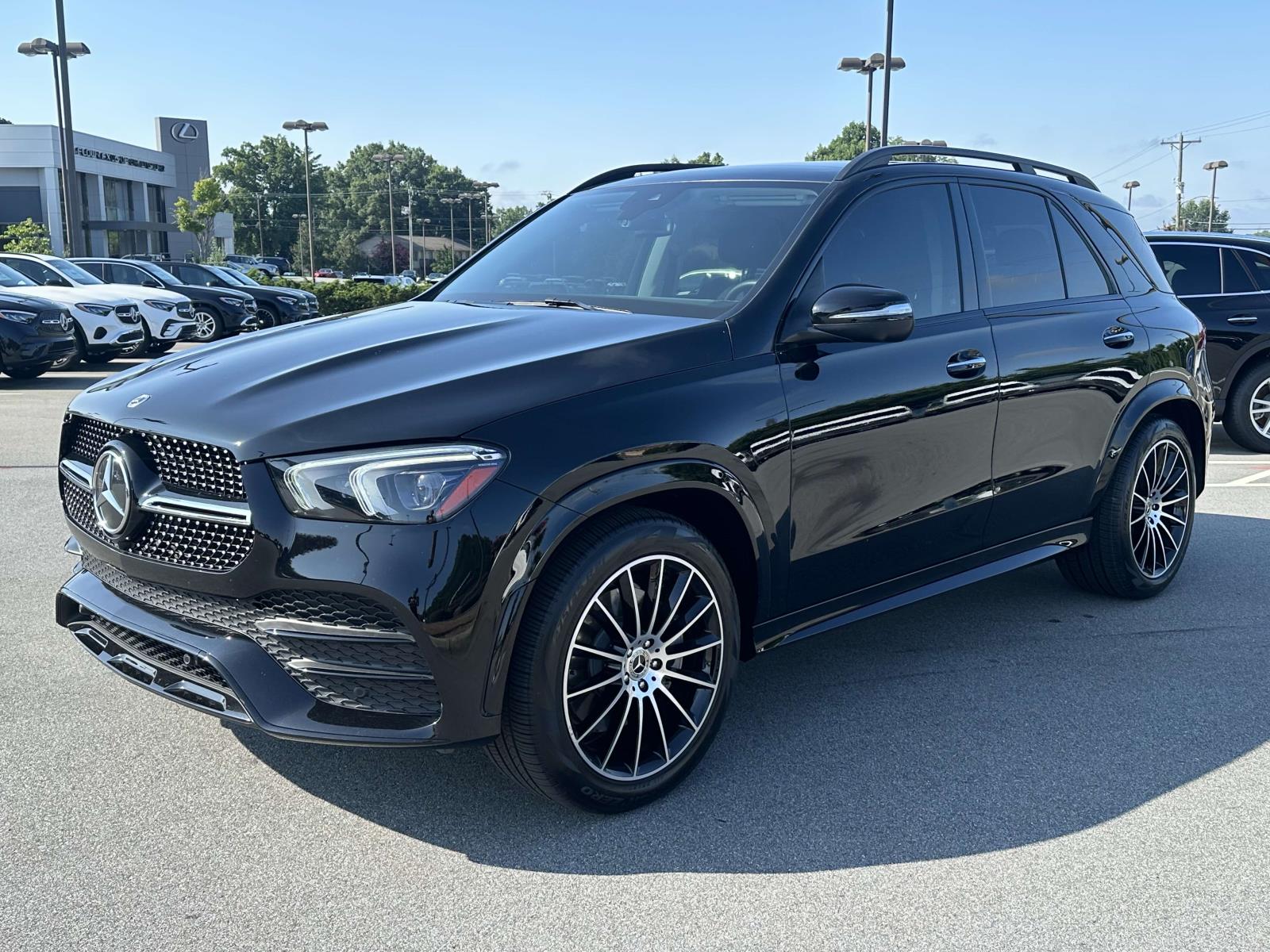 2023 Mercedes Benz GLE 450 4MATIC photo 3