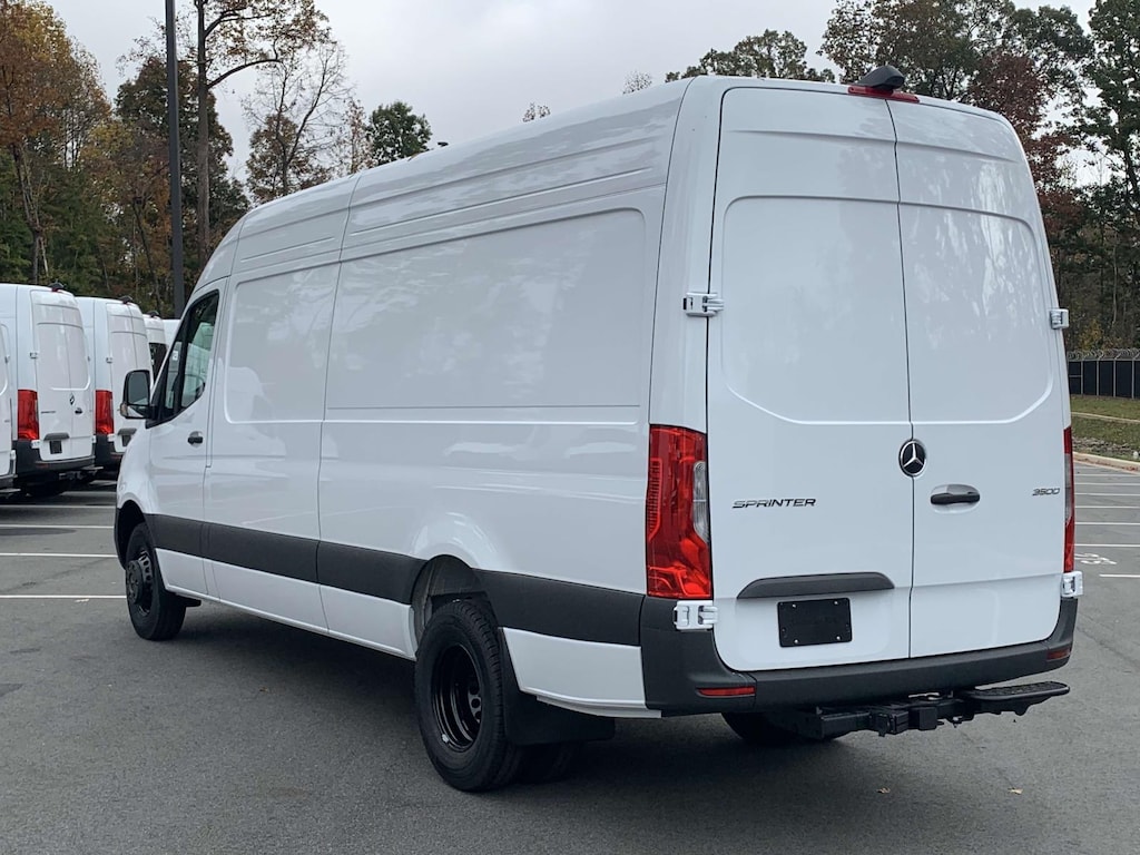 New 2025 Mercedes-Benz Sprinter 3500 High Roof 4-Cyl Diesel HO Full-size Cargo Van