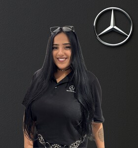 Staff member Alexis Dula from ID_4c0261