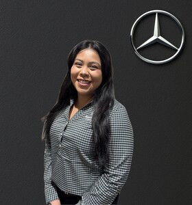 Staff member Ana Rodriguez from ID_4c0261