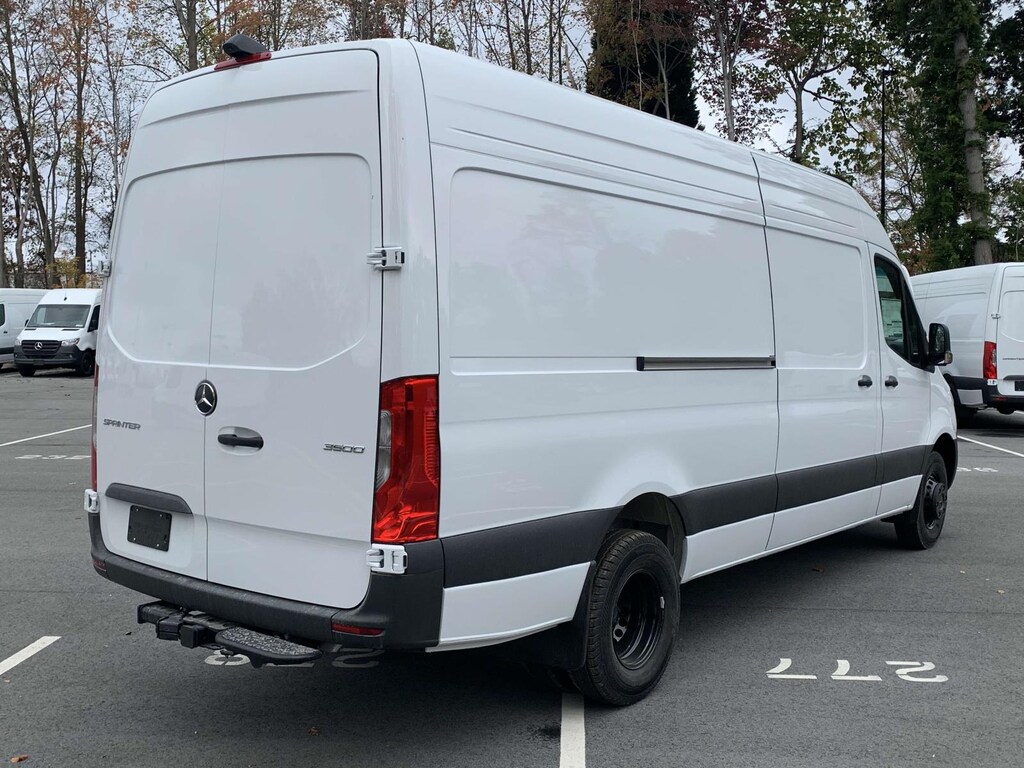 New 2025 Mercedes-Benz Sprinter 3500 High Roof 4-Cyl Diesel HO Full-size Cargo Van