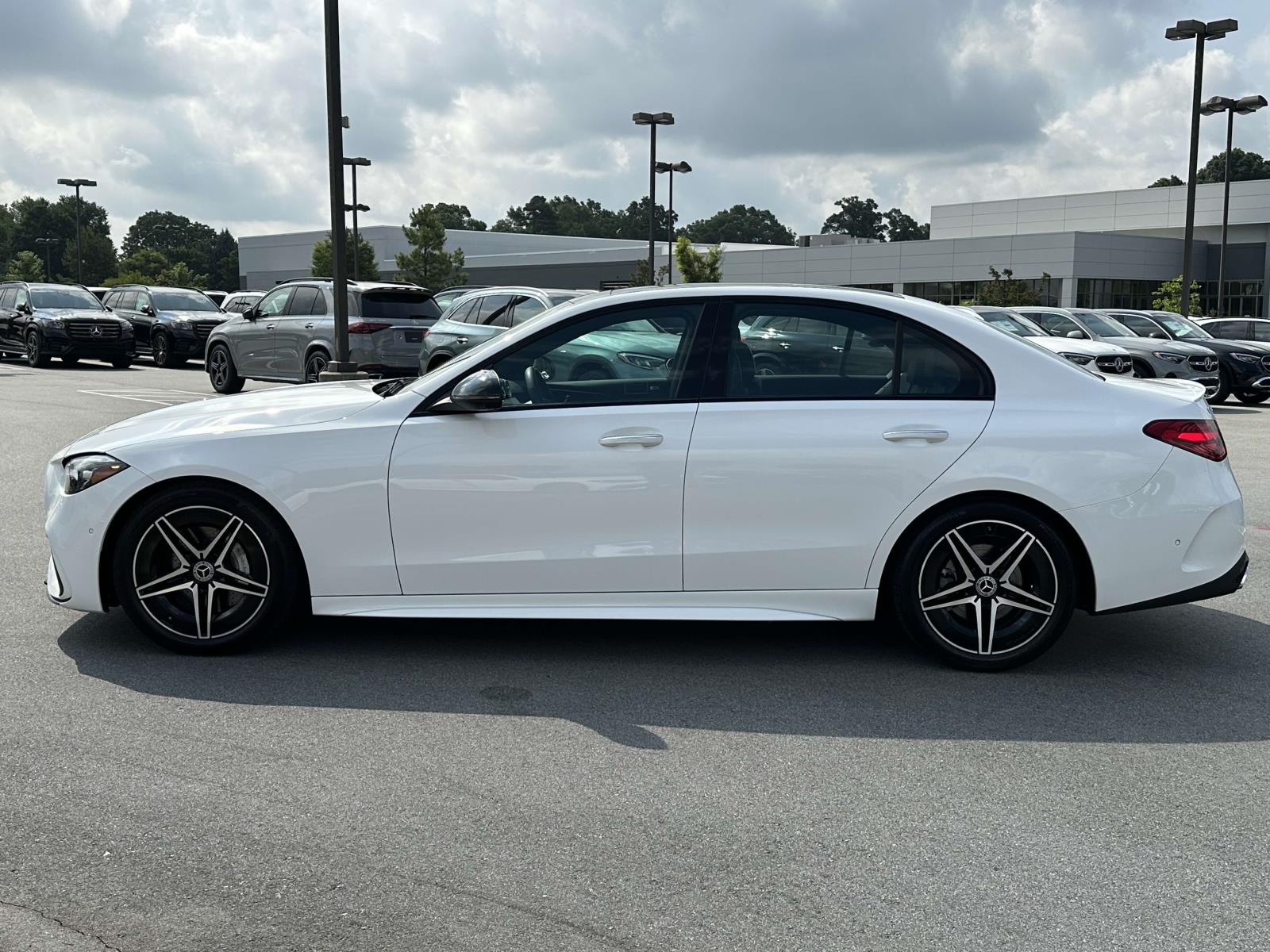 2022 Mercedes Benz C 300 4MATIC photo 4