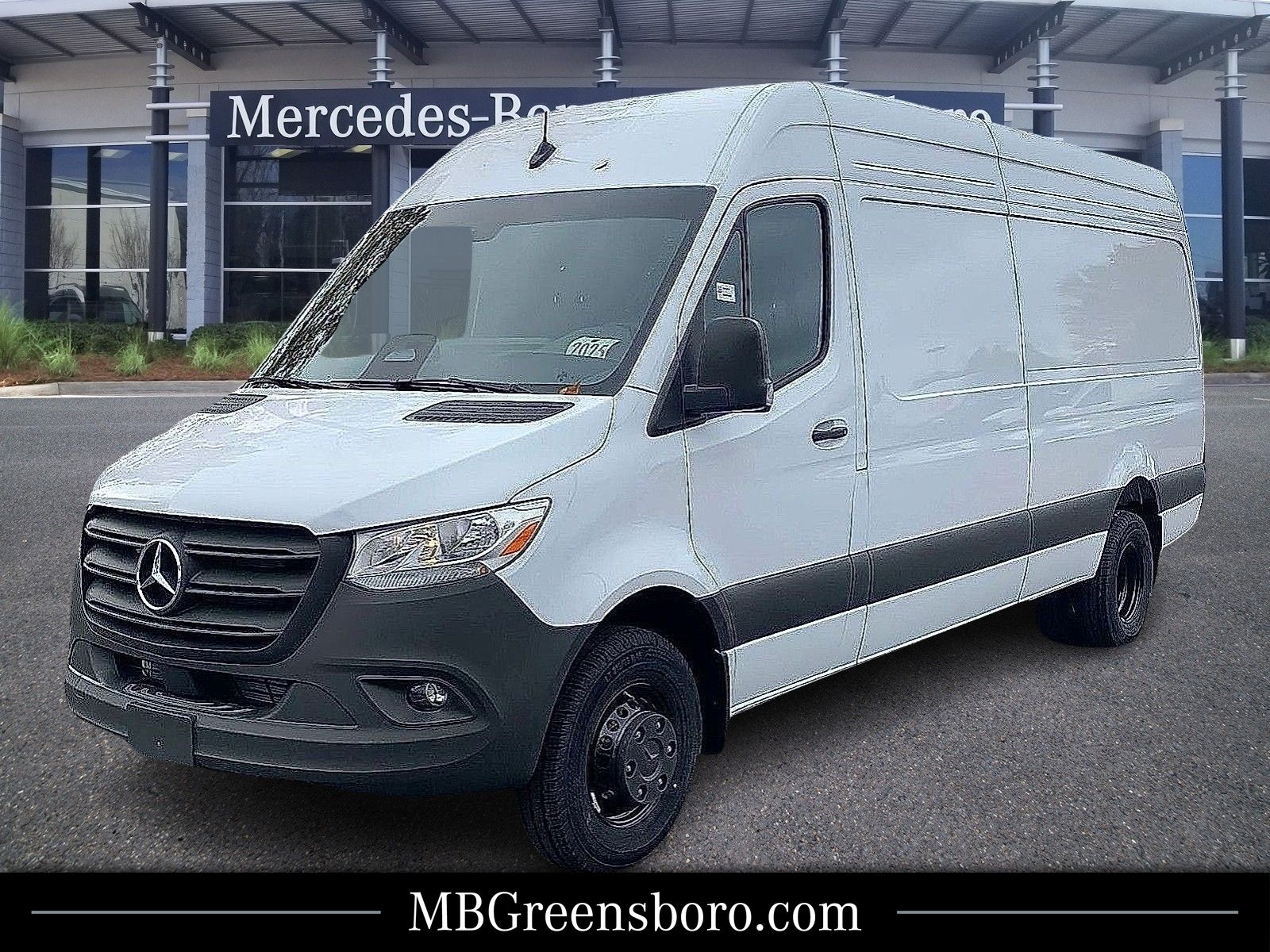 2025 Mercedes-Benz Sprinter Cargo Van Base's photo