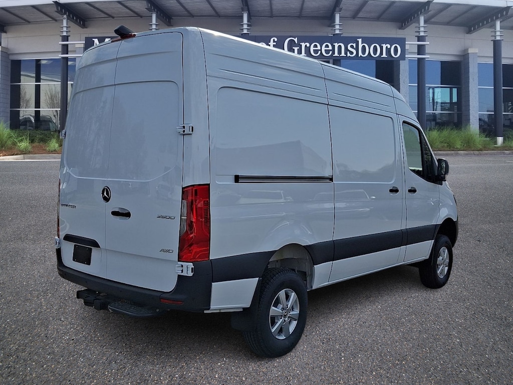 New 2026 Mercedes-Benz Sprinter 2500 Standard Roof 4-Cyl Diesel HO Cargo Van
