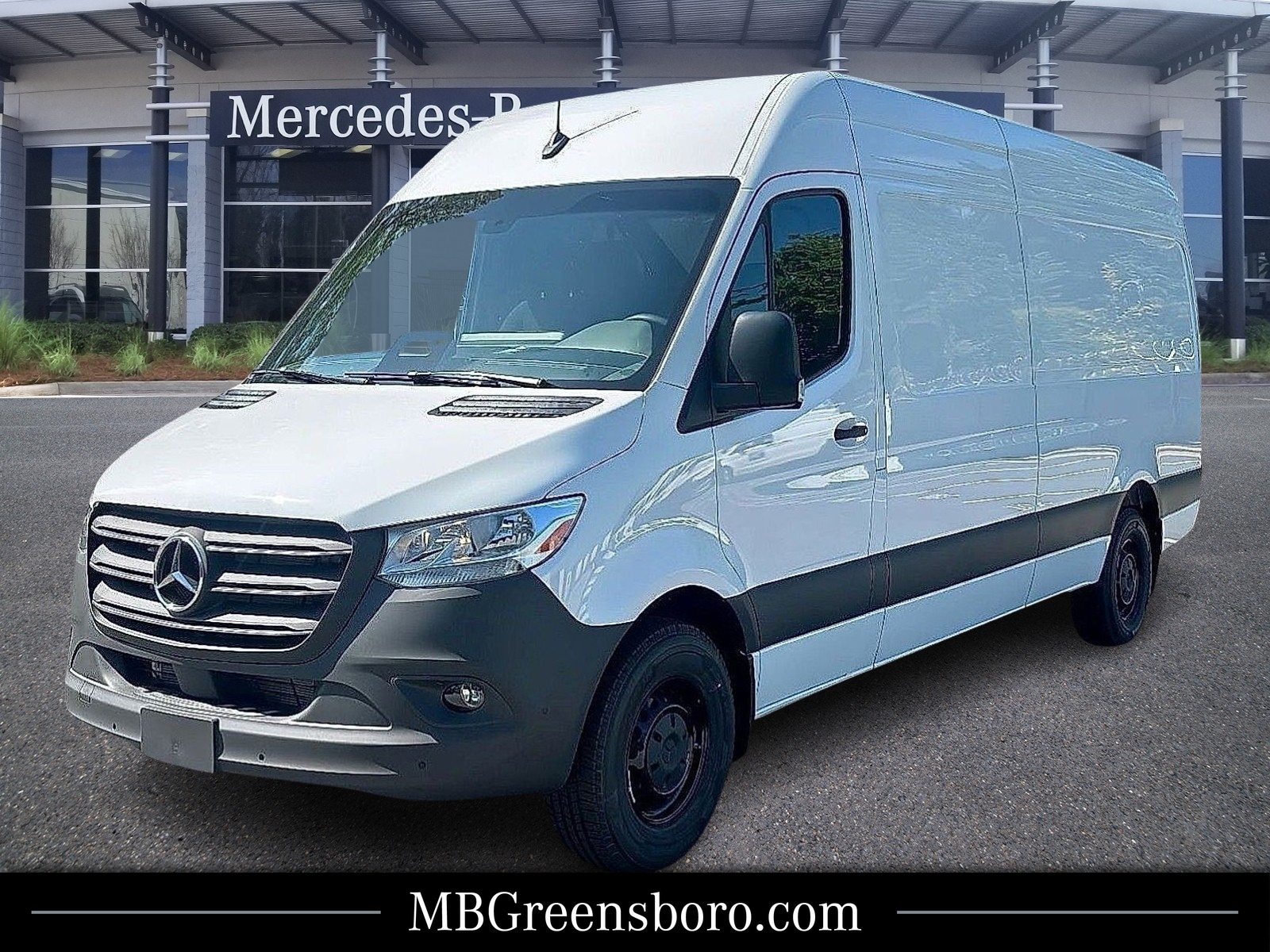 2025 Mercedes-Benz Sprinter Cargo Van Base's photo