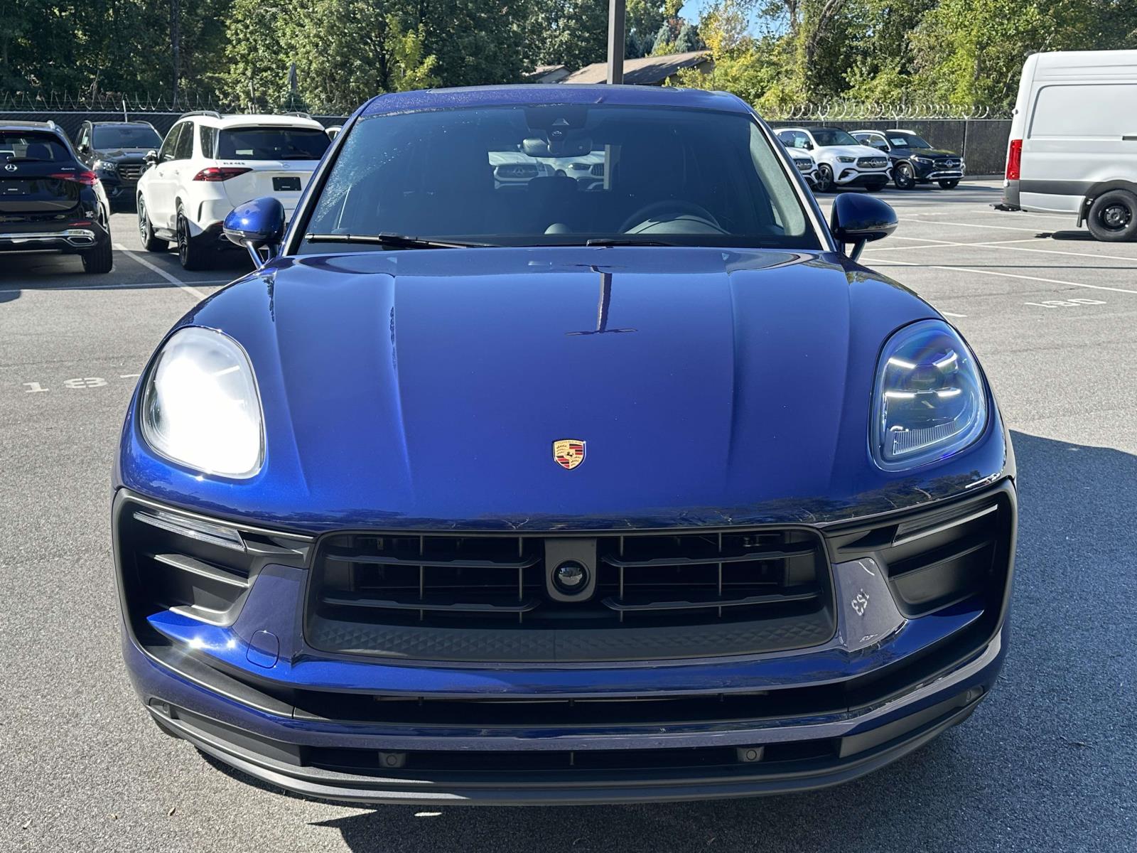 2024 Porsche Macan T photo 2
