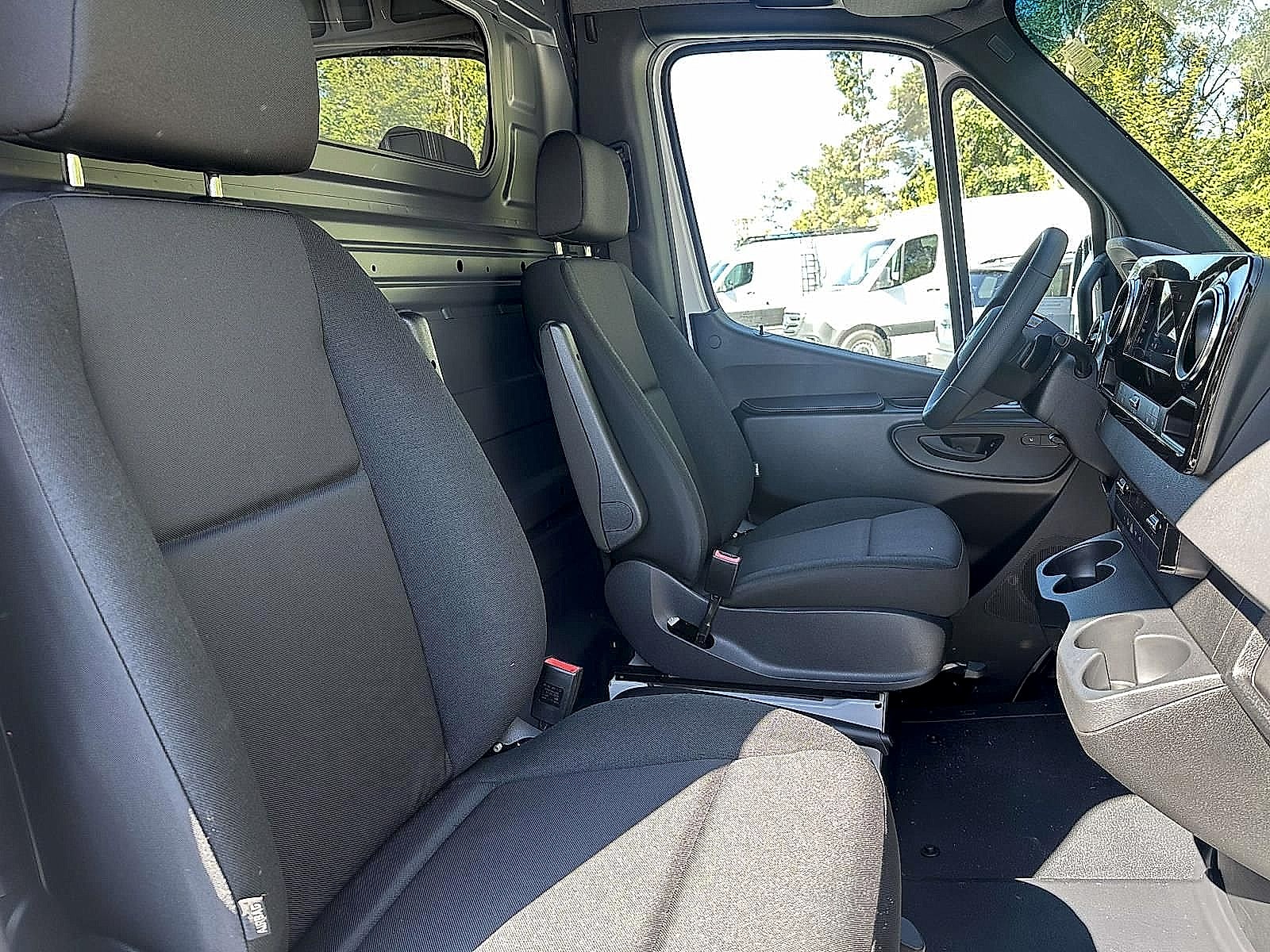 2025 Mercedes-Benz Sprinter Cargo Van Base - Photo 6
