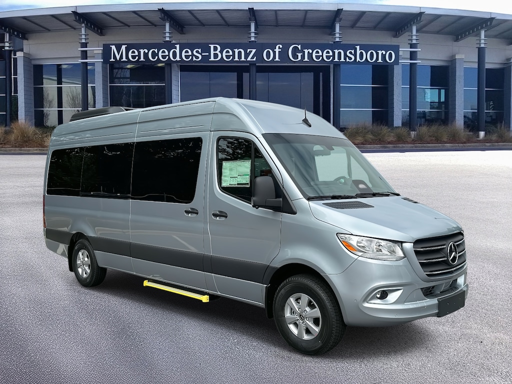 New 2025 Mercedes-Benz Sprinter 2500 High Roof 4-Cyl Diesel HO Full-size Passenger Van