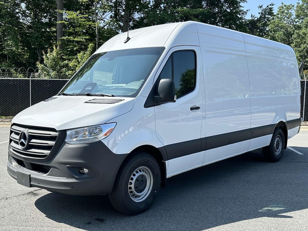 New 2025 Mercedes-Benz Sprinter 2500 High Roof 4-Cyl Diesel Full-size Cargo Van