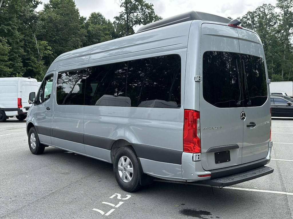 New 2025 Mercedes-Benz Sprinter 2500 High Roof 4-Cyl Diesel HO Full-size Passenger Van