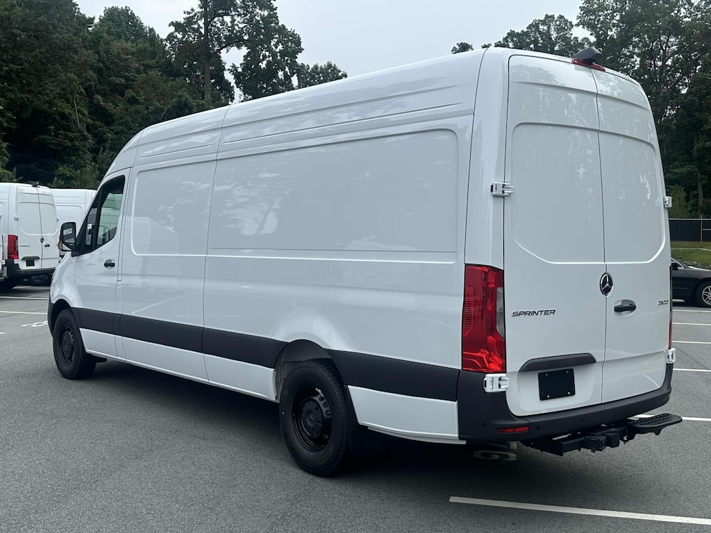 New 2025 Mercedes-Benz Sprinter 2500 High Roof 4-Cyl Diesel Full-size Cargo Van
