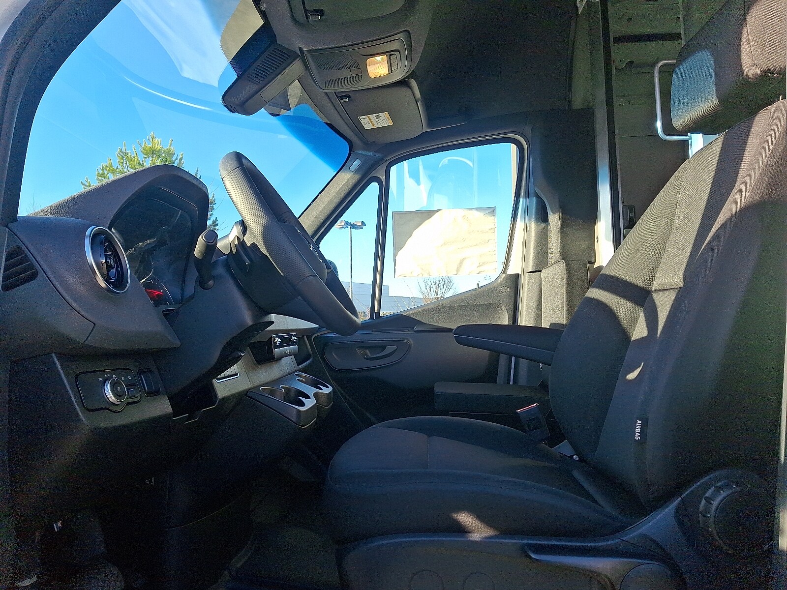 2025 Mercedes-Benz Sprinter Cargo Van Base - Photo 10