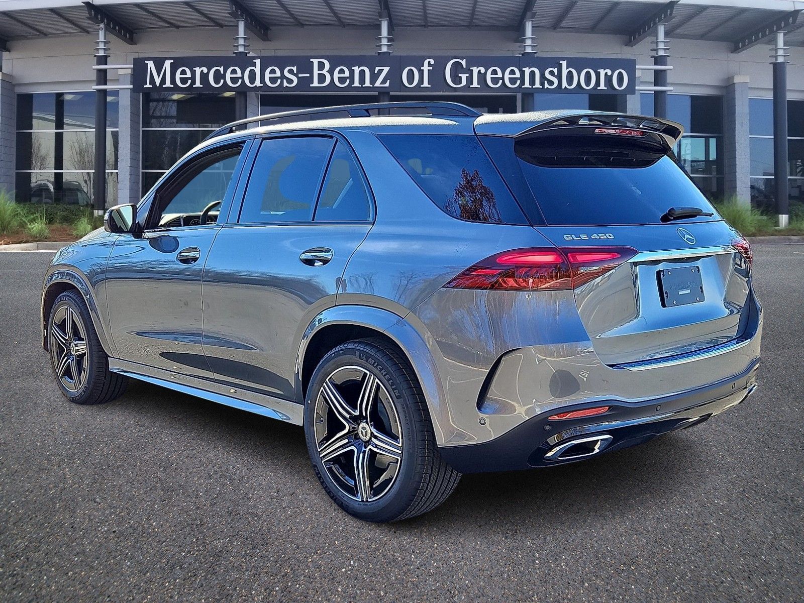 2026 Mercedes Benz GLE 450 4MATIC photo 2