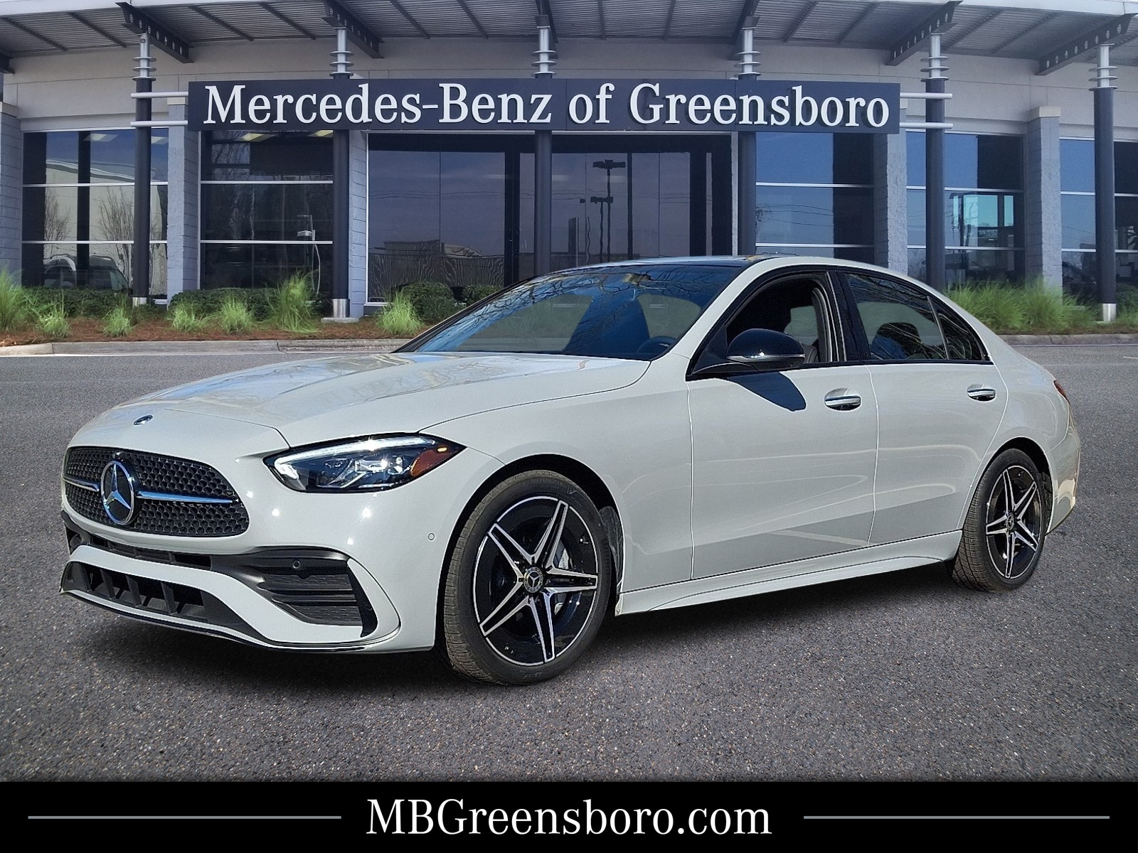 2025 Mercedes-Benz C-Class Se's photo