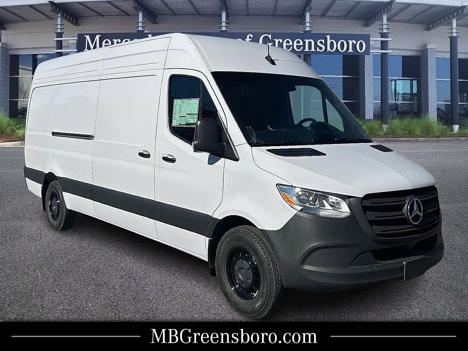 2025 Mercedes-Benz Sprinter Cargo Van Base's photo