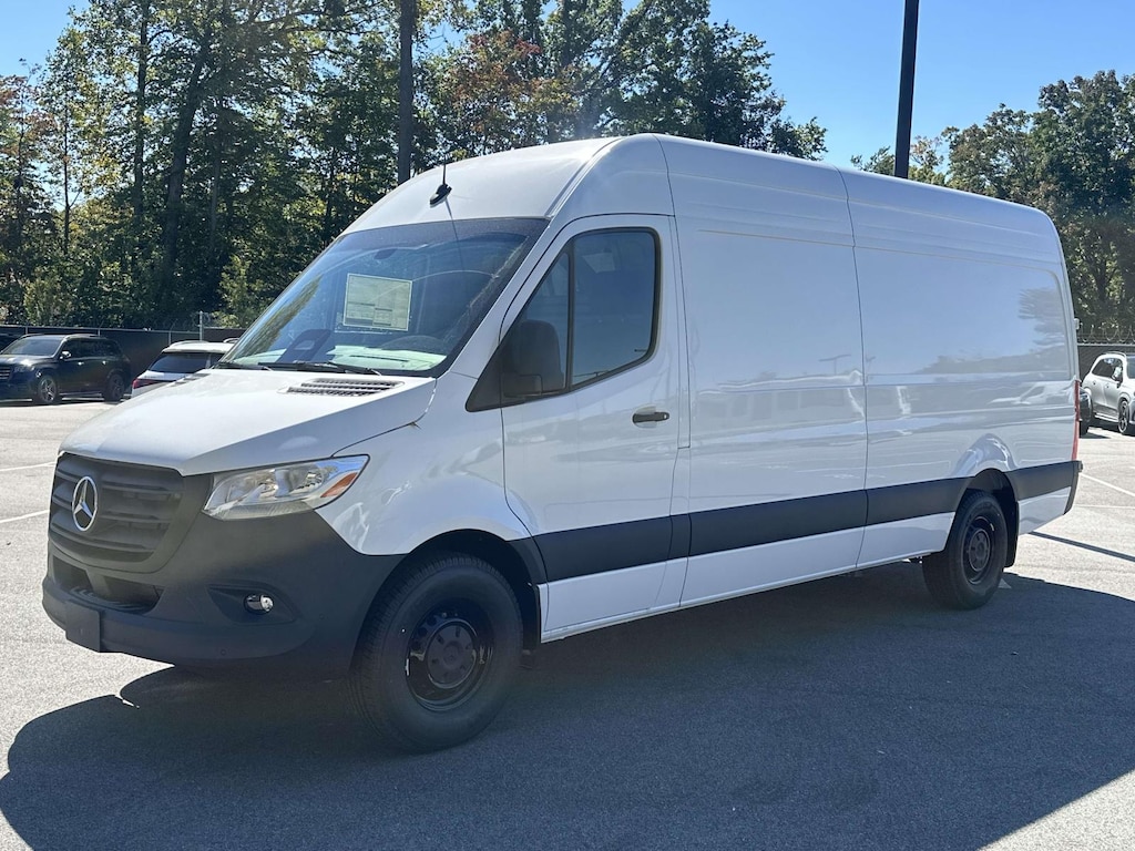 New 2025 Mercedes-Benz Sprinter 2500 High Roof 4-Cyl Diesel Full-size Cargo Van
