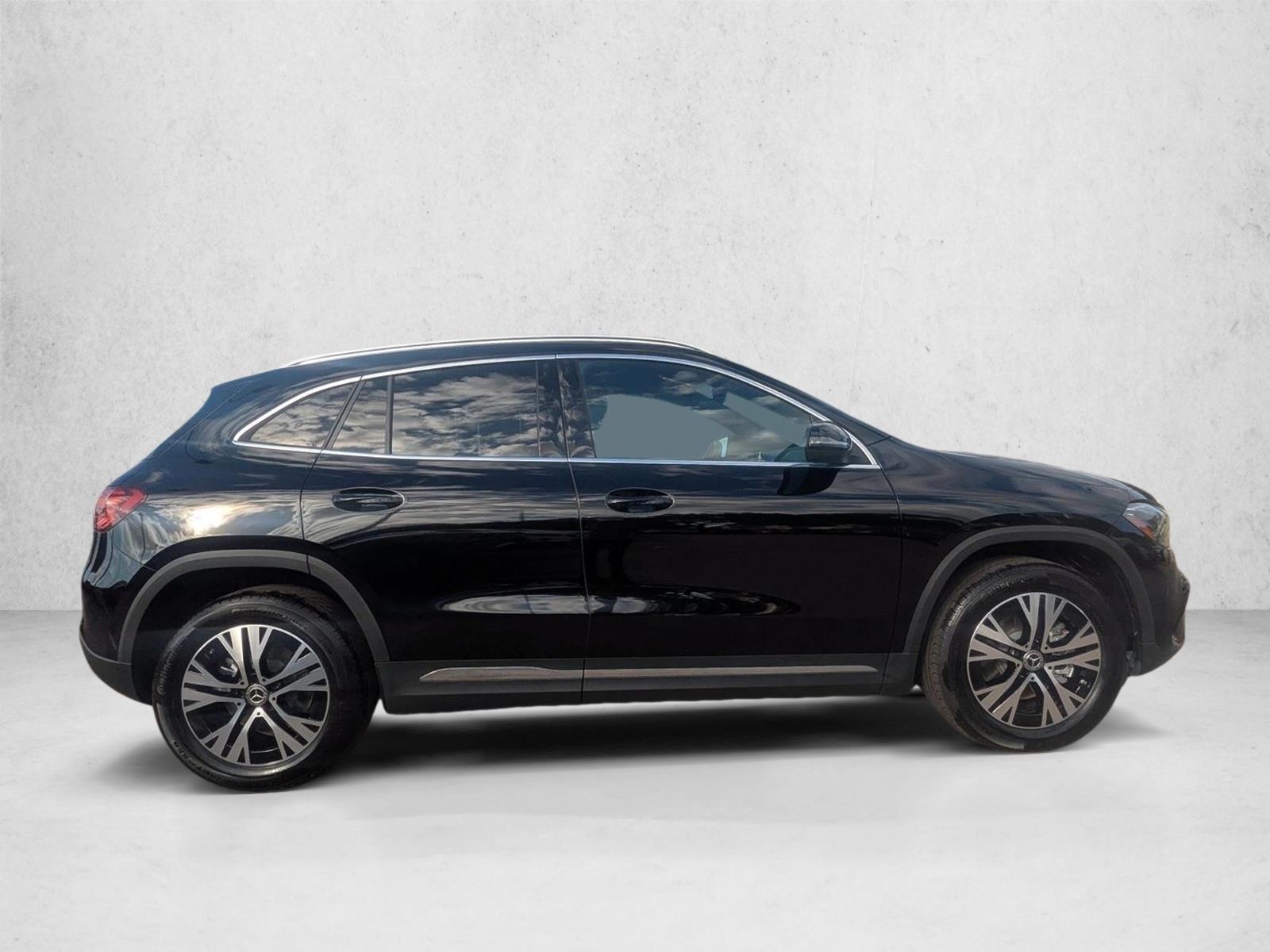 2025 Mercedes Benz GLA 250 photo 4