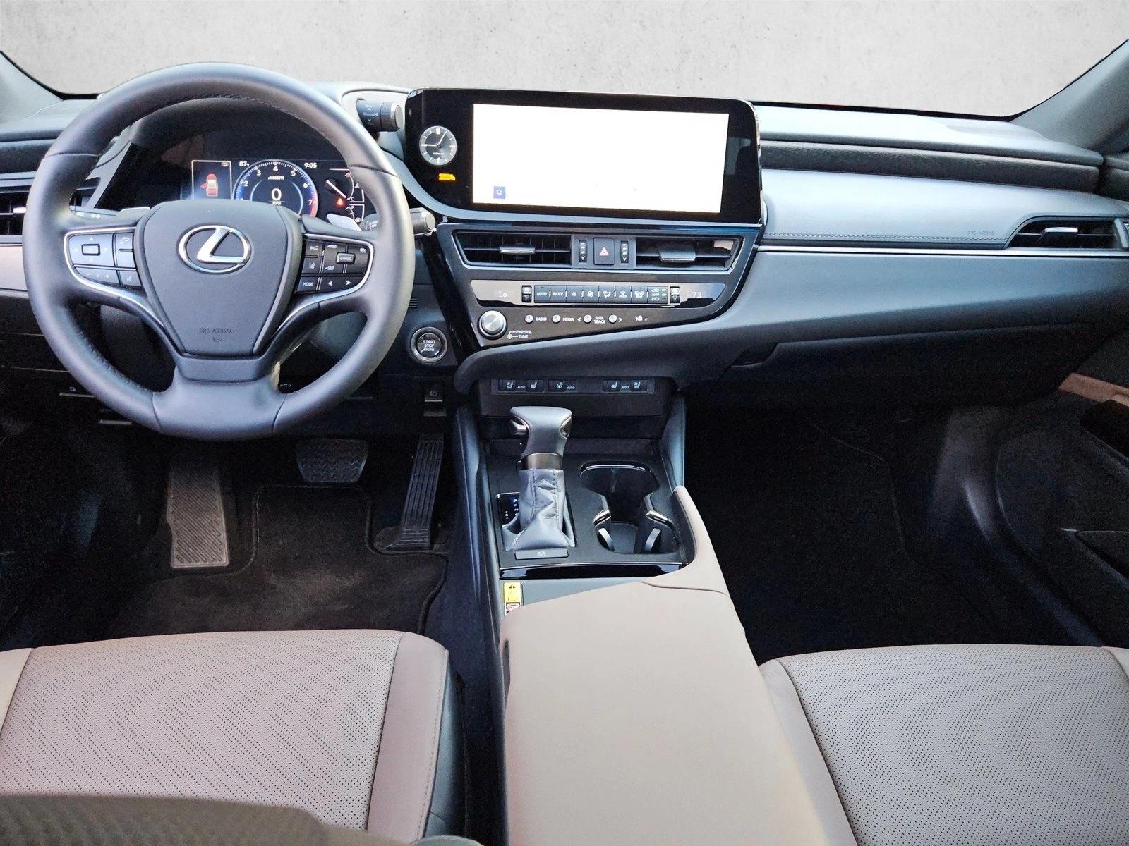 2024 Lexus ES 17